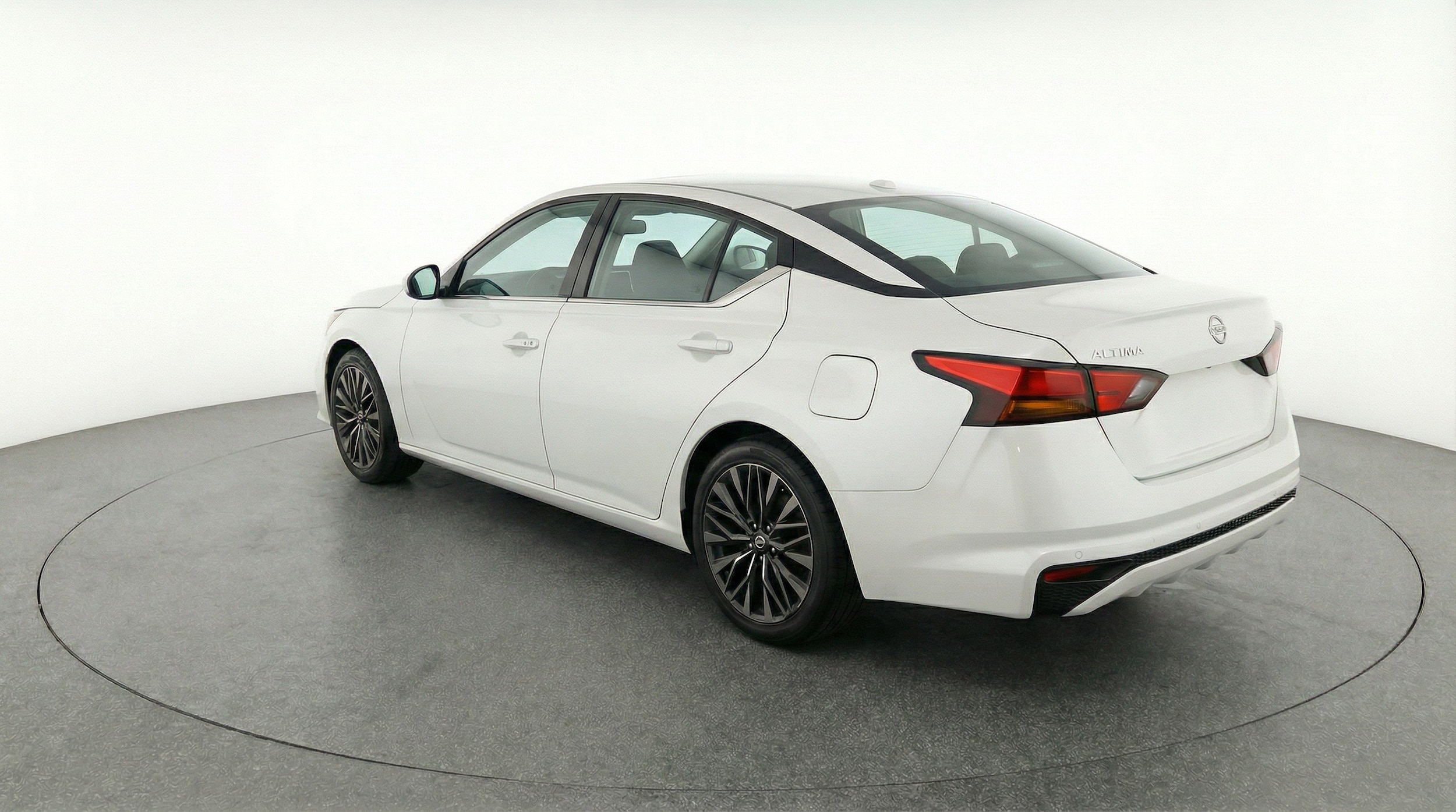Thumbnail: 2025 Nissan Altima - 6
