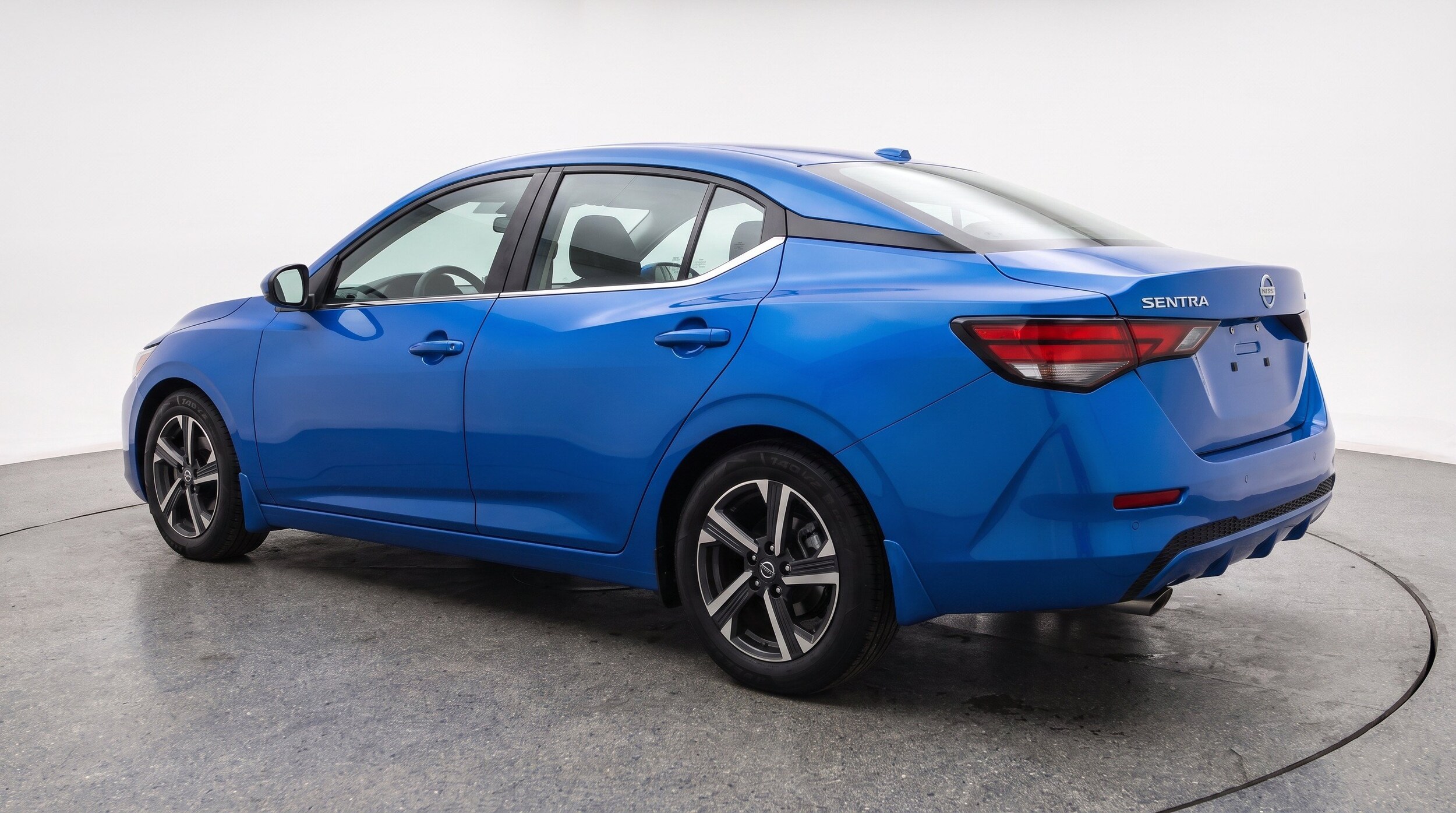 Thumbnail: 2025 Nissan Sentra - 6