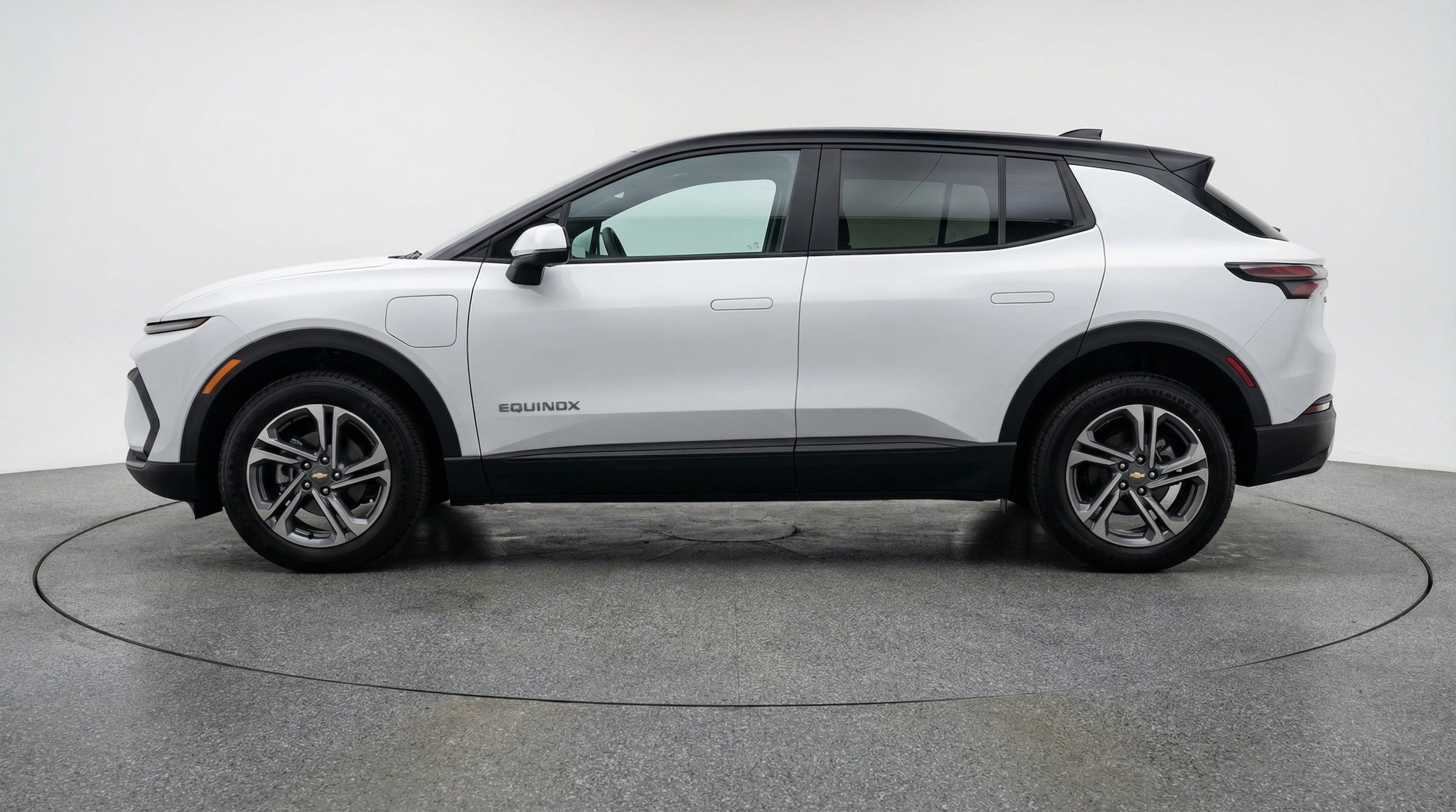 Thumbnail: 2025 Chevrolet Equinox - 5