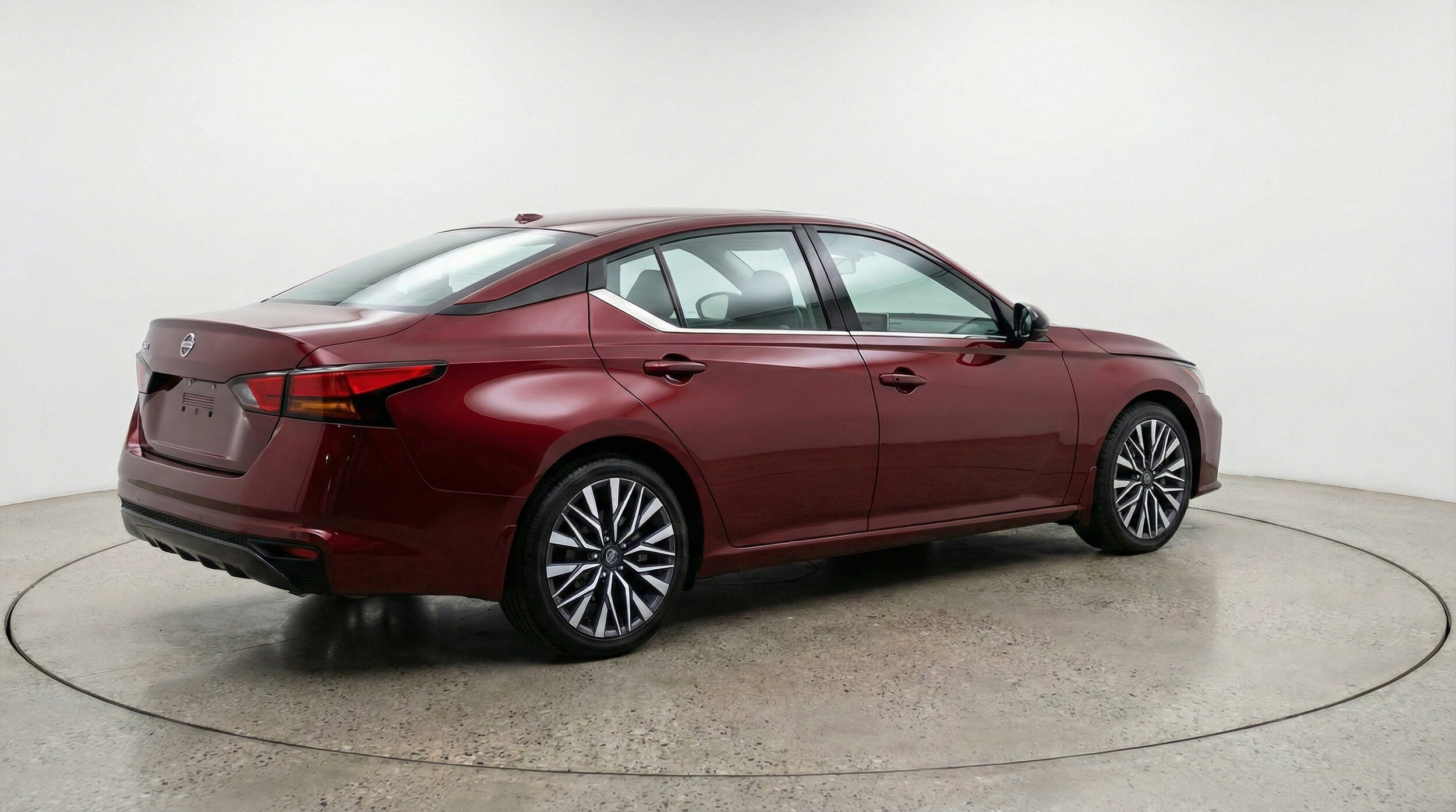 Thumbnail: 2025 Nissan Altima - 9