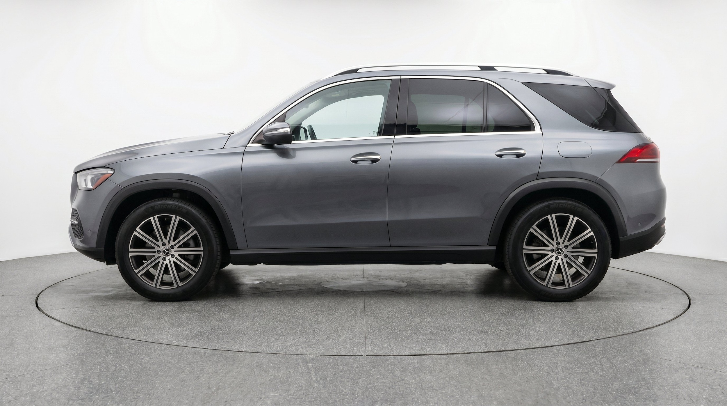 Thumbnail: 2026 Mercedes-Benz GLE - 5