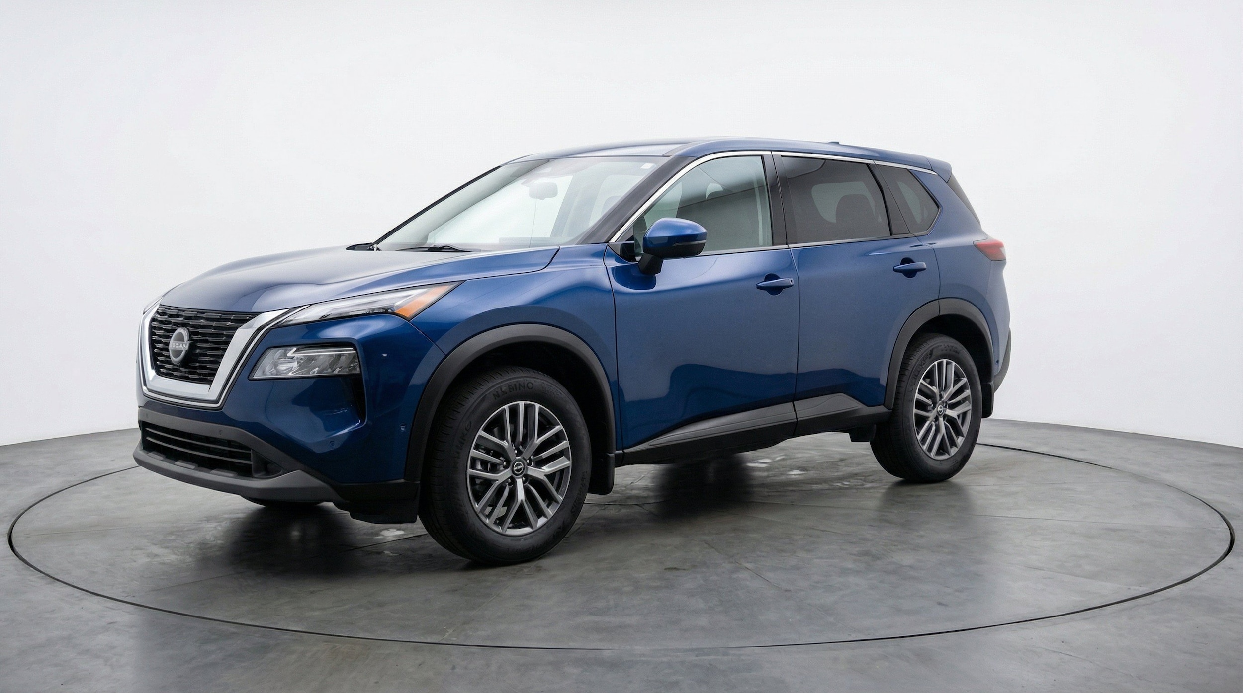 Thumbnail: 2026 Nissan Rogue - 3
