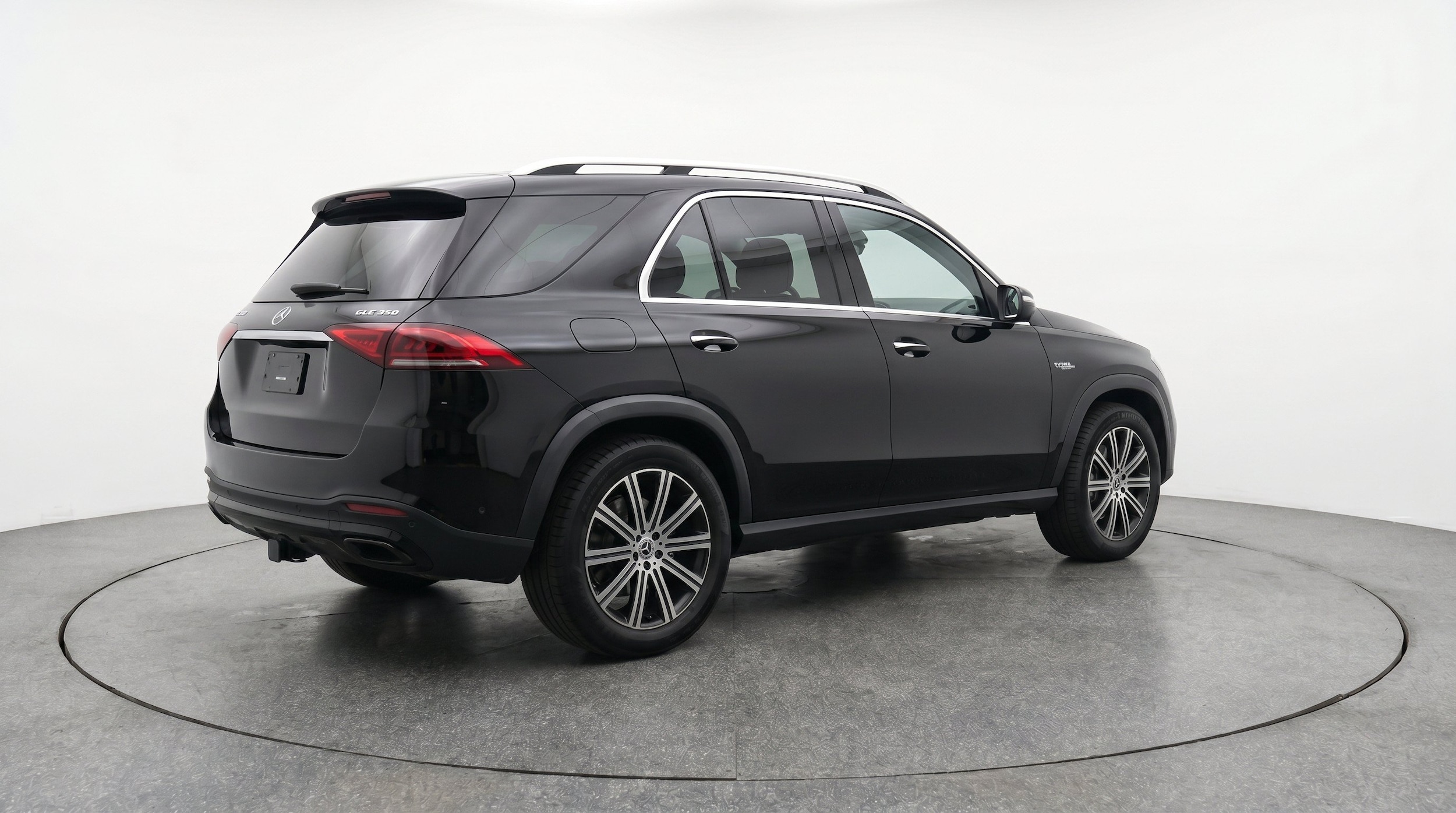 Thumbnail: 2026 Mercedes-Benz GLE - 9