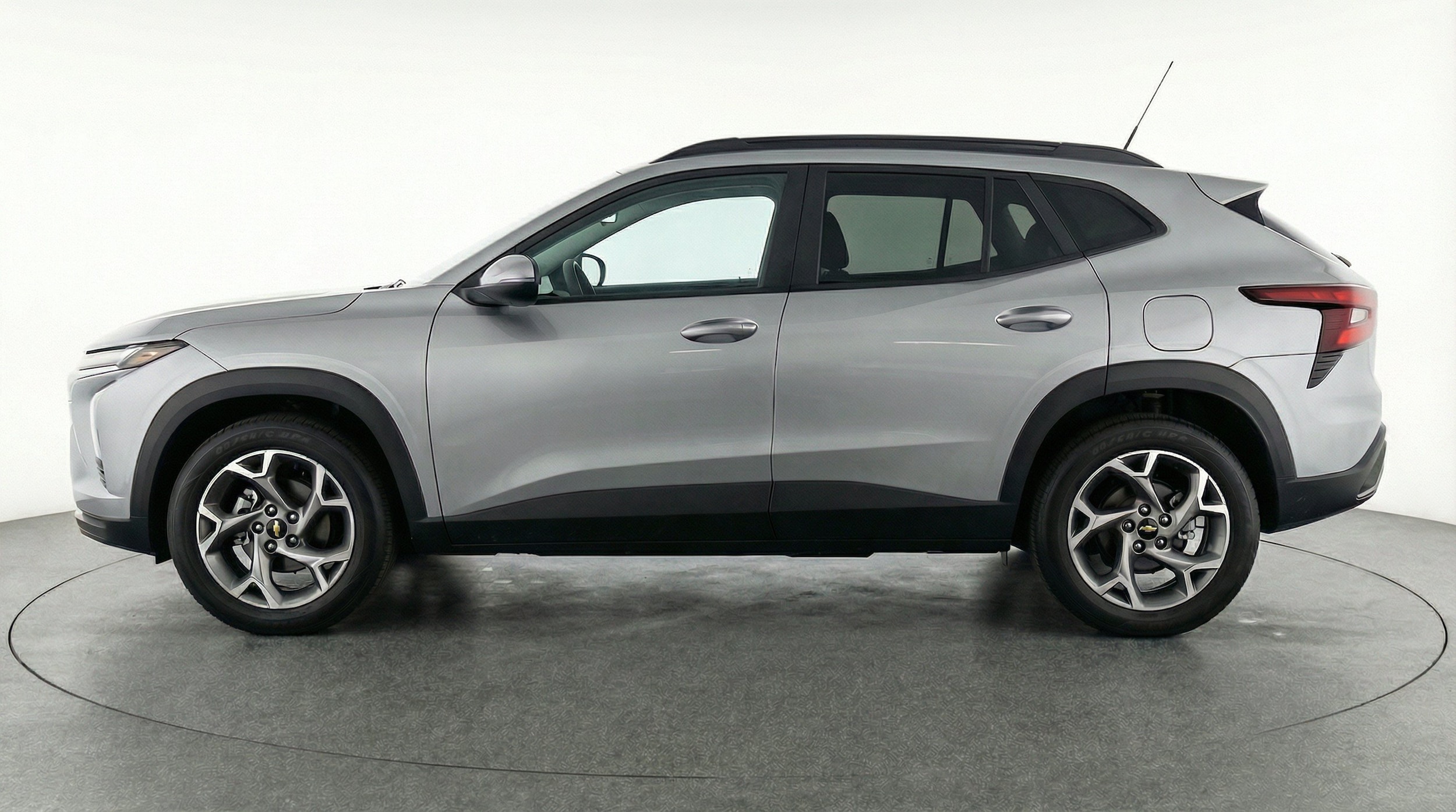 Thumbnail: 2025 Chevrolet Trax - 5