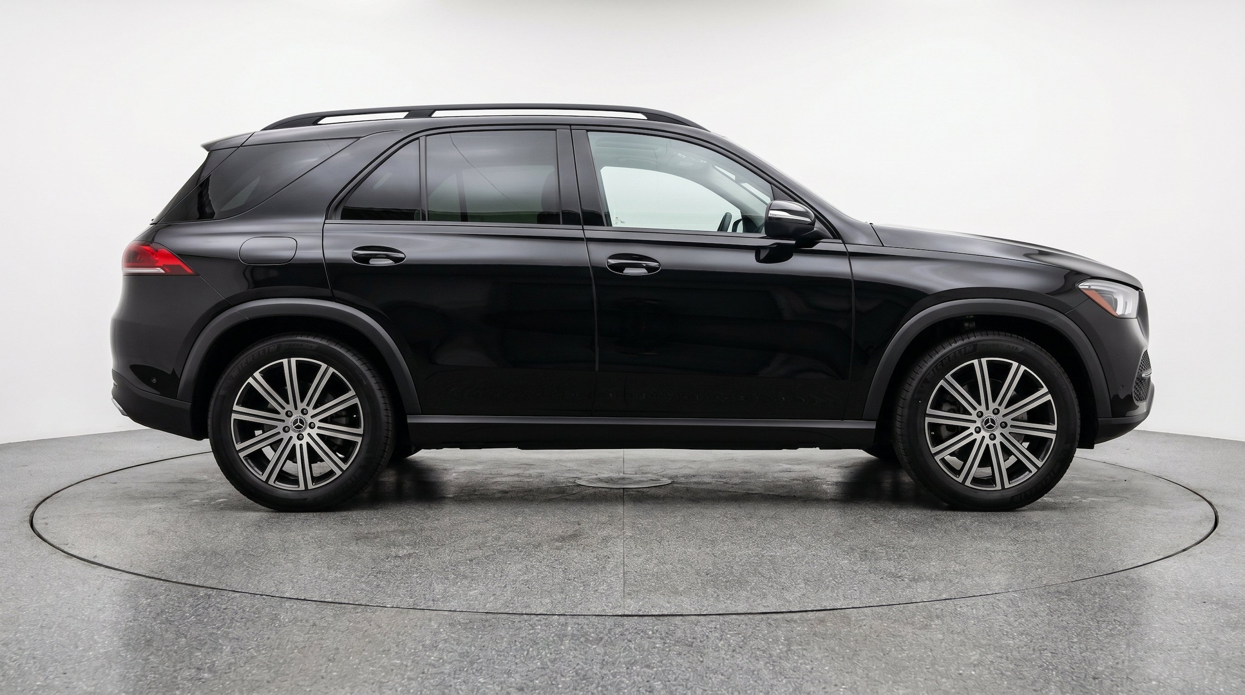 Thumbnail: 2026 Mercedes-Benz GLE - 11