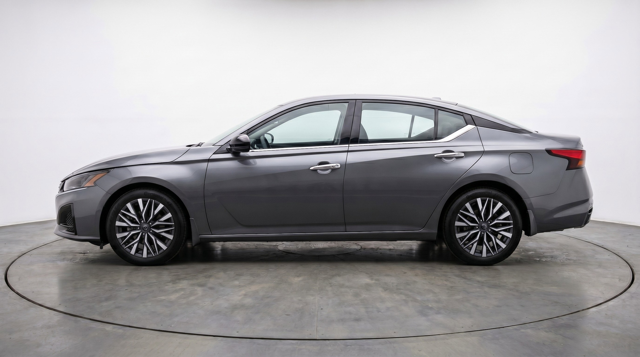 Thumbnail: 2025 Nissan Altima - 5