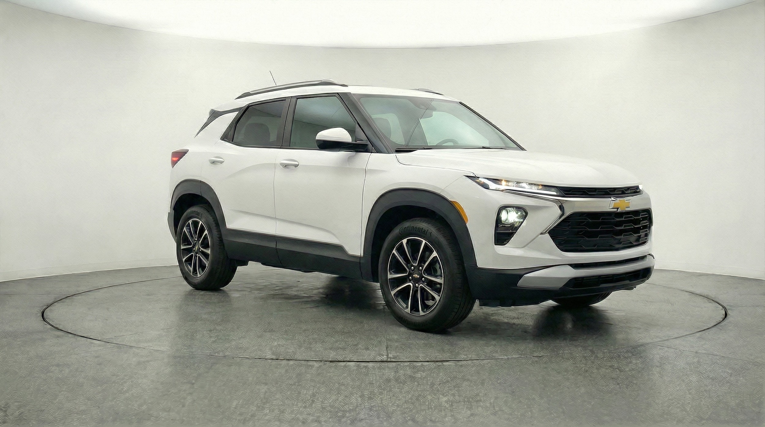 Thumbnail: 2025 Chevrolet TrailBlazer - 1