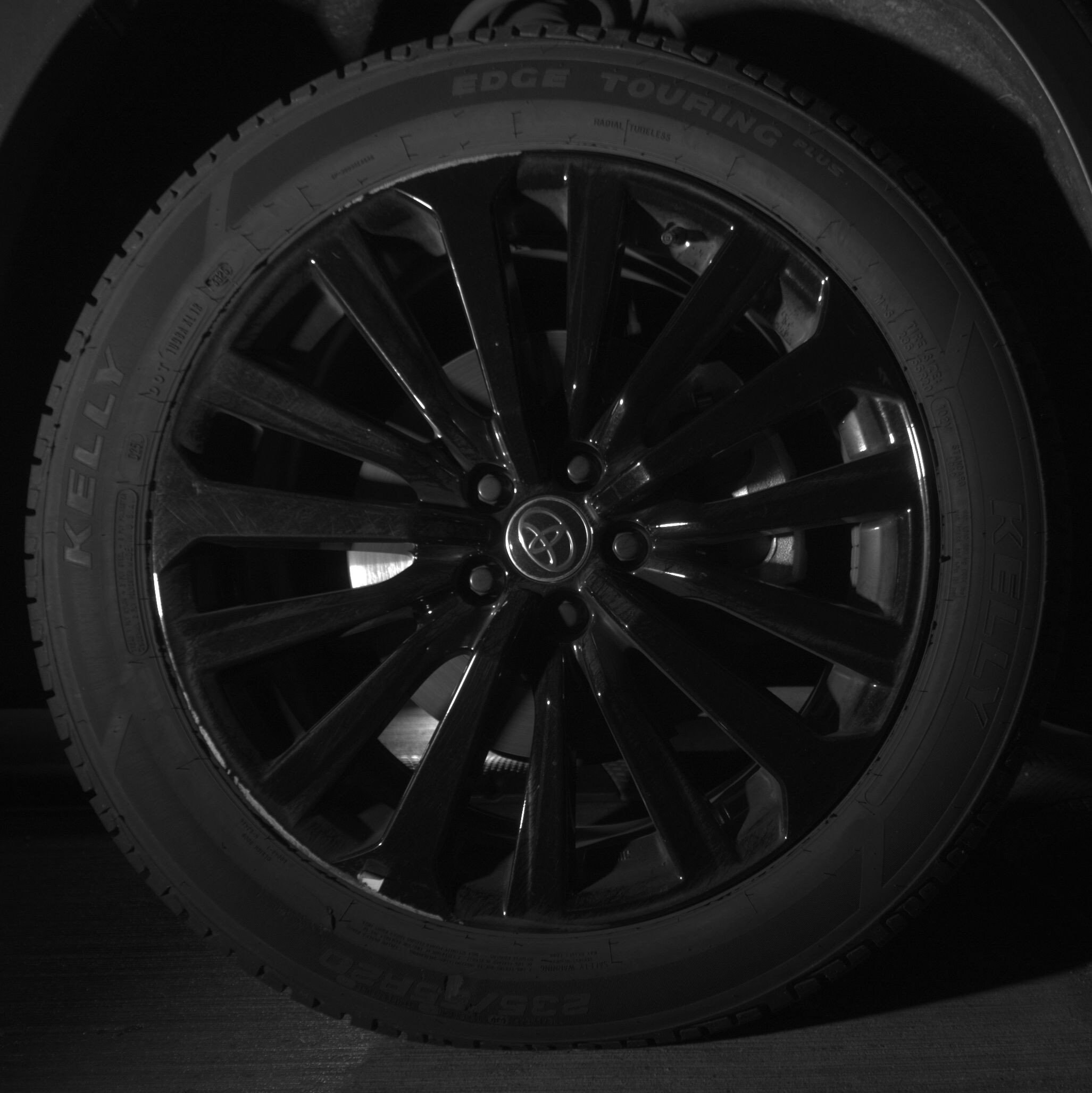 Thumbnail: 2025 Toyota Highlander - 13