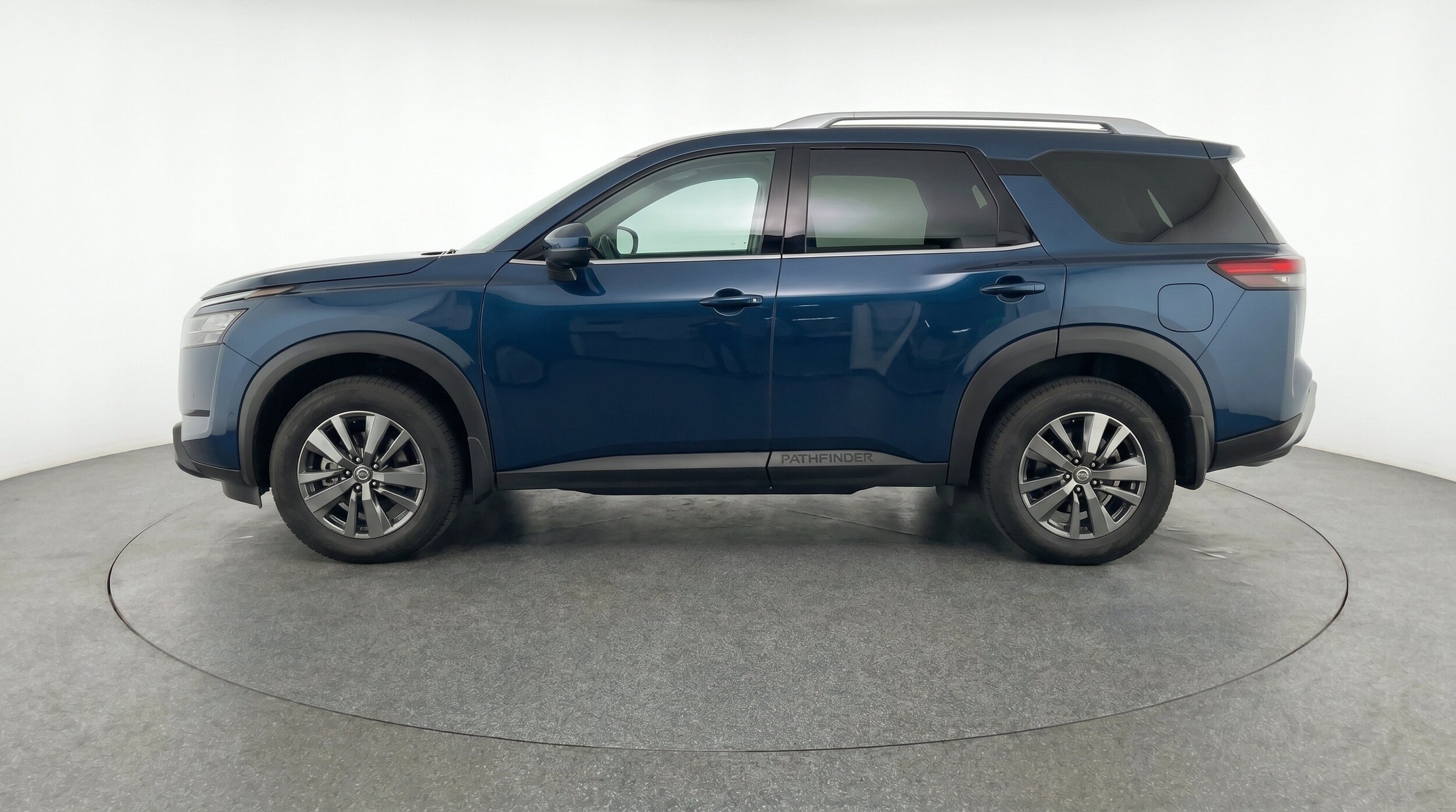 Thumbnail: 2025 Nissan Pathfinder - 5