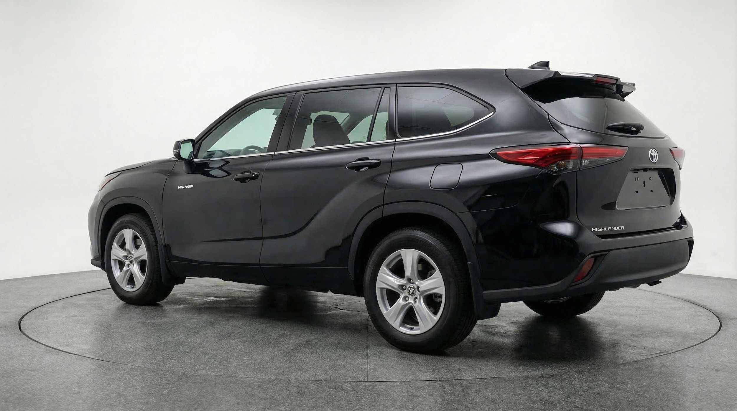 Thumbnail: 2025 Toyota Highlander - 6