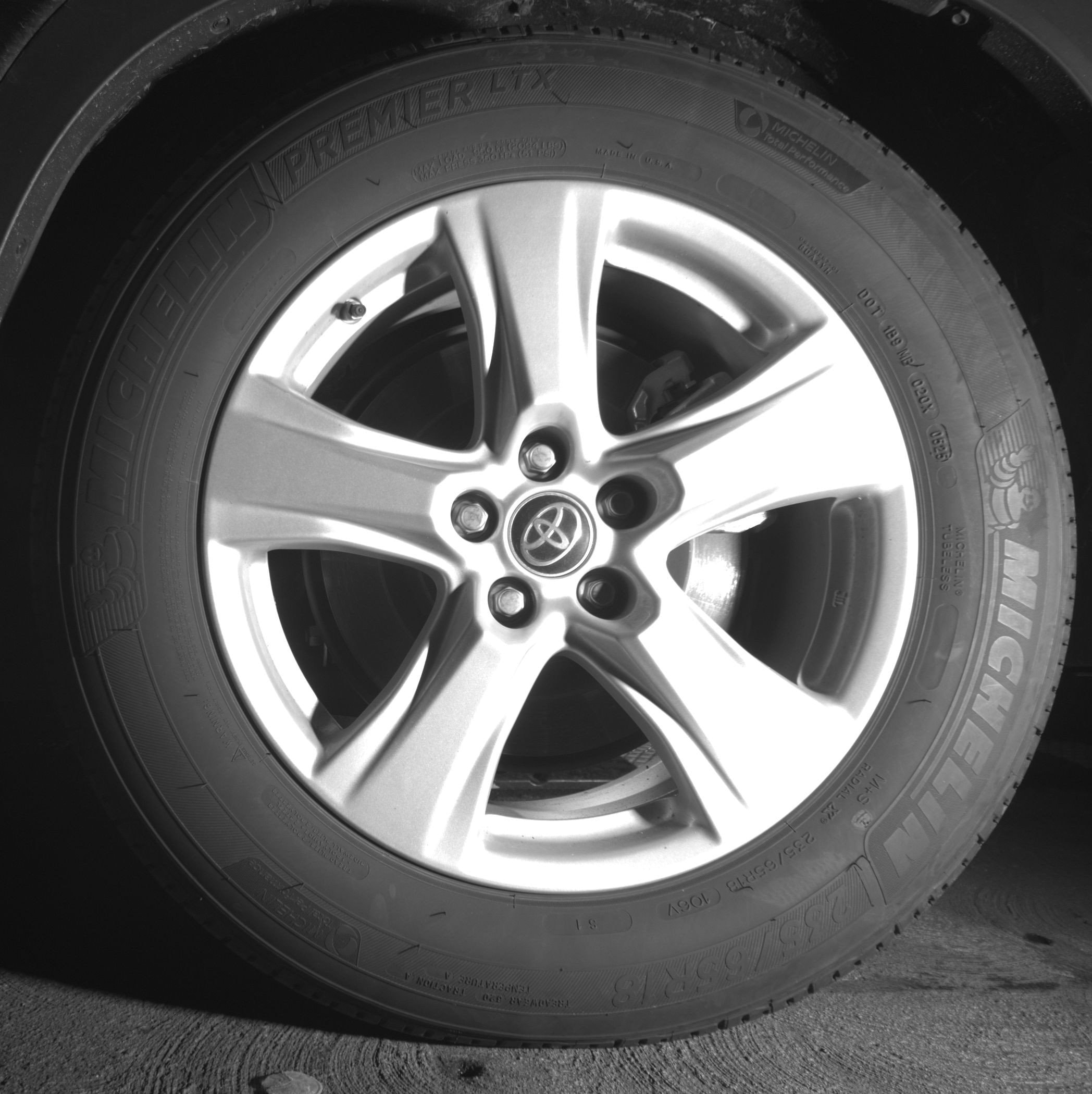 Thumbnail: 2025 Toyota Highlander - 14