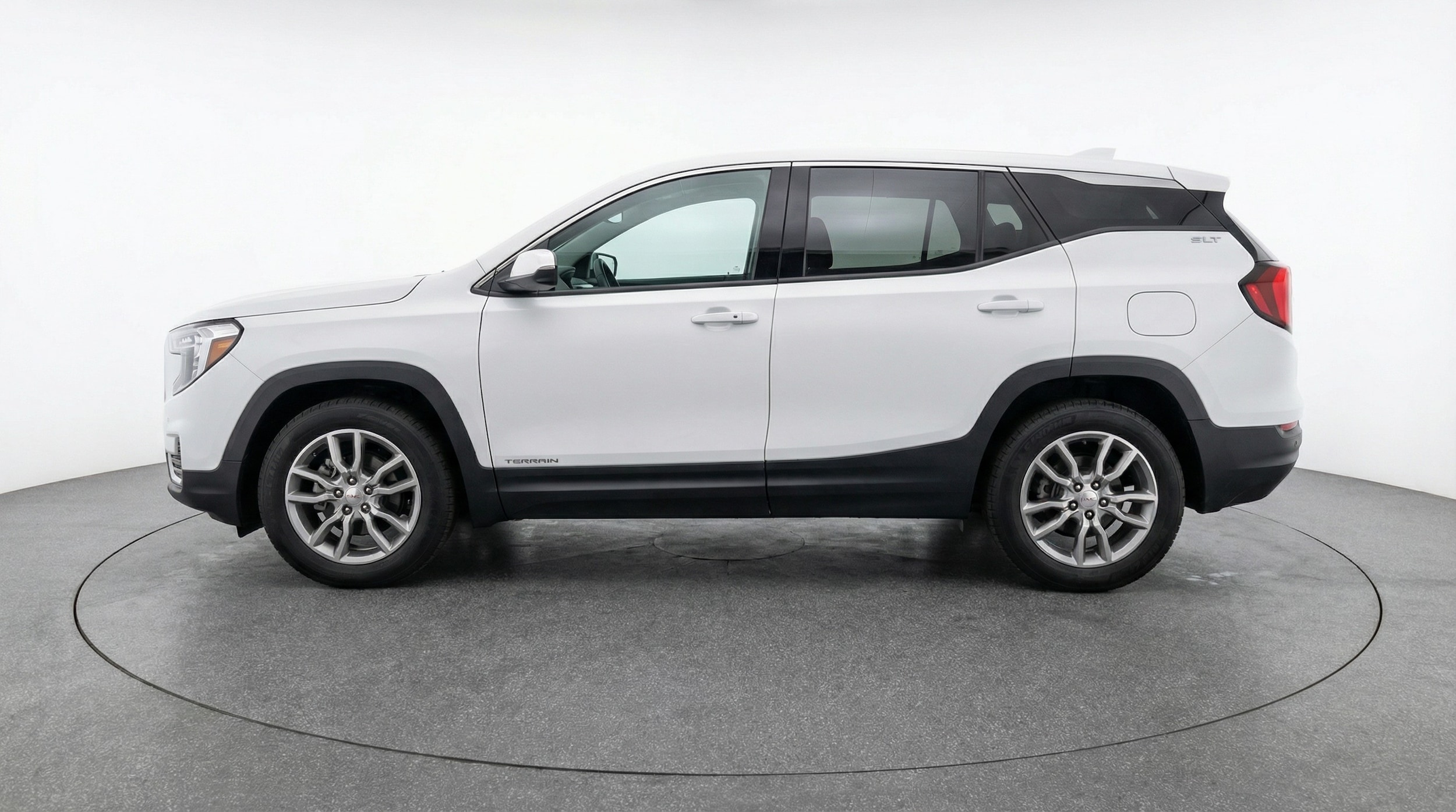 Thumbnail: 2024 GMC Terrain - 4