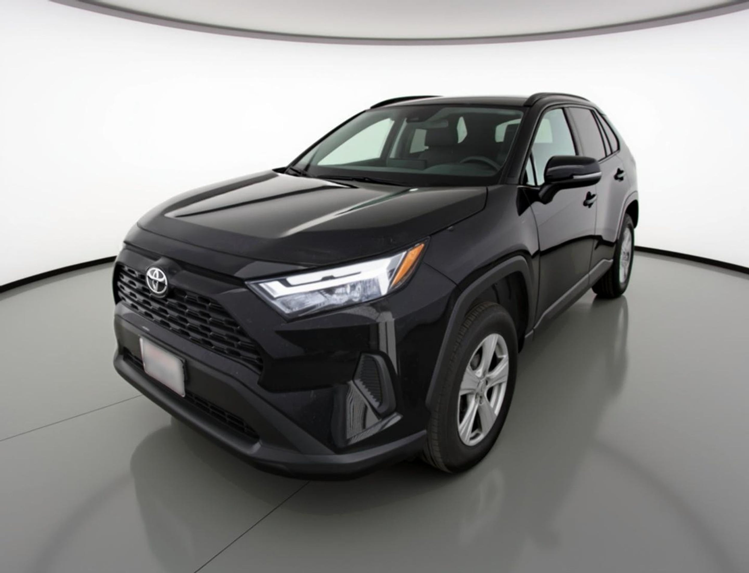 Thumbnail: 2025 Toyota RAV4 - 3