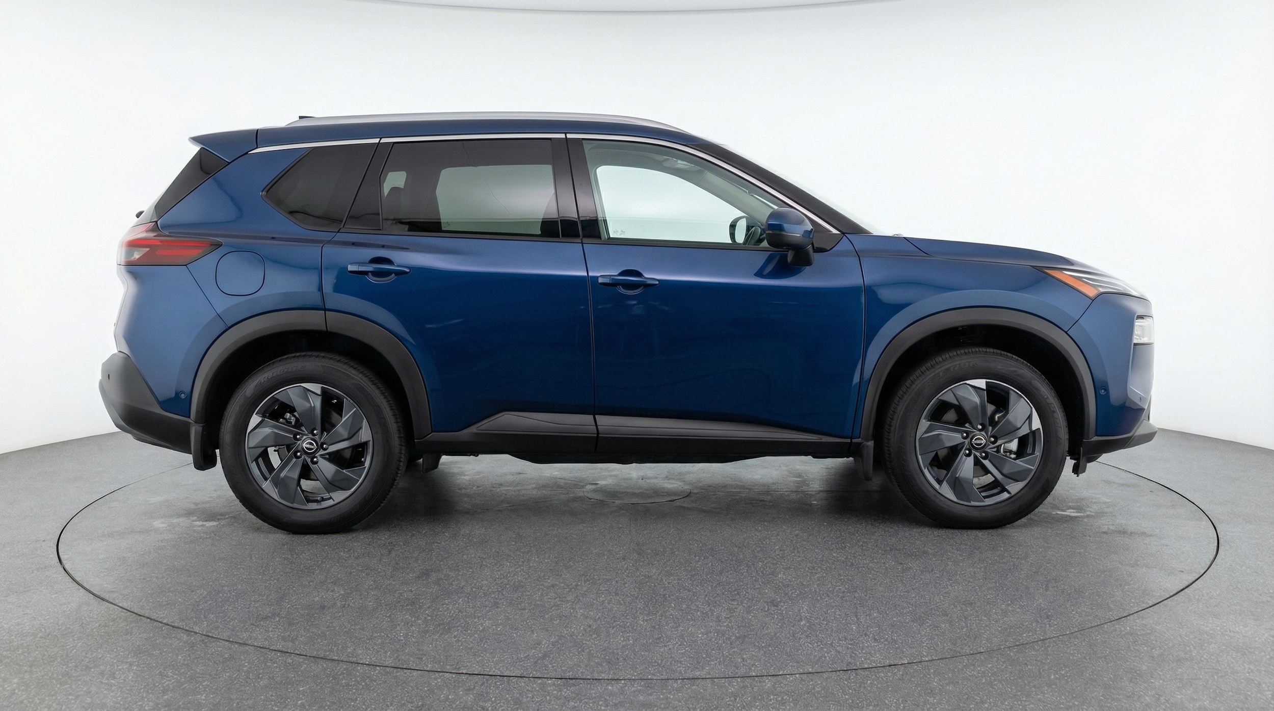 Thumbnail: 2025 Nissan Rogue - 8