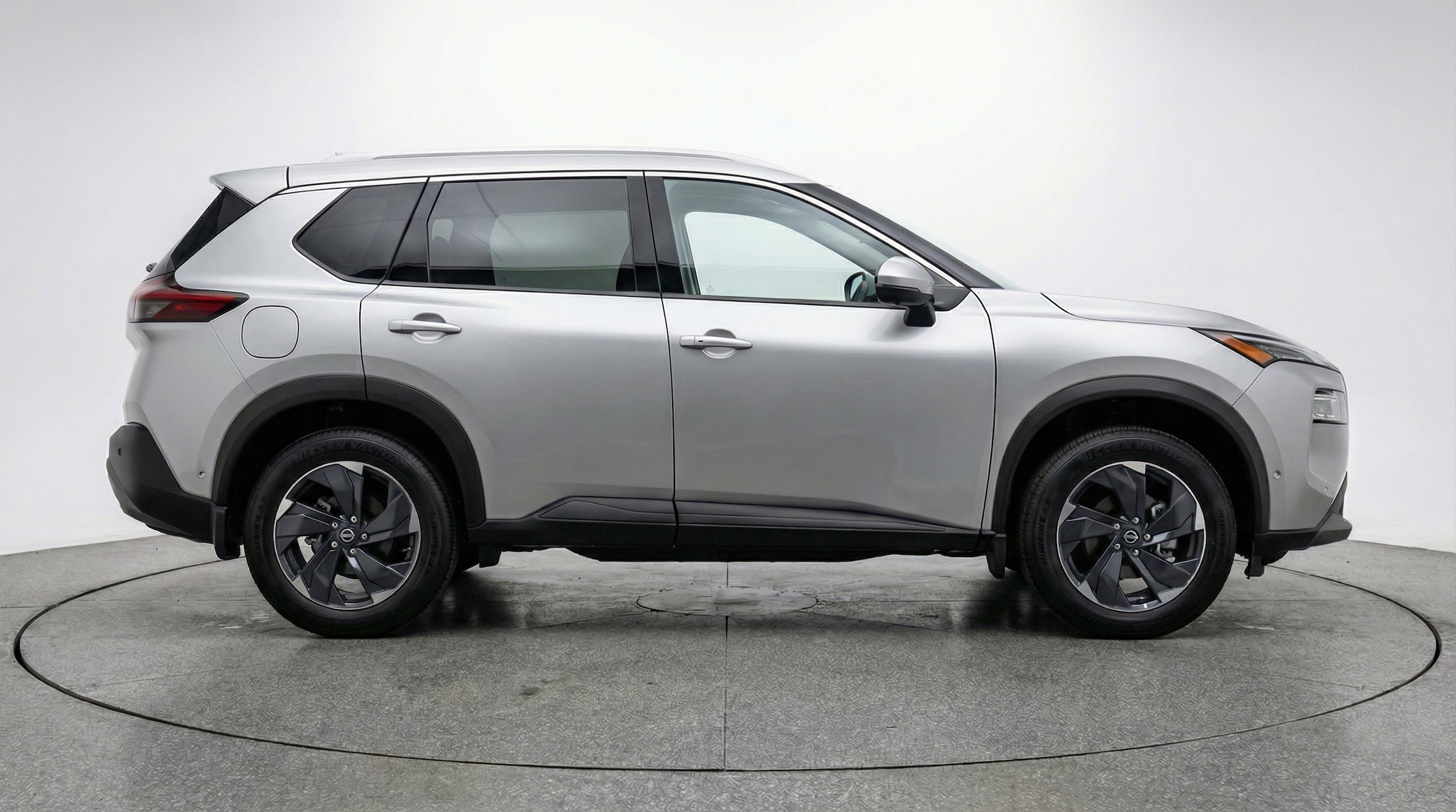 Thumbnail: 2025 Nissan Rogue - 11