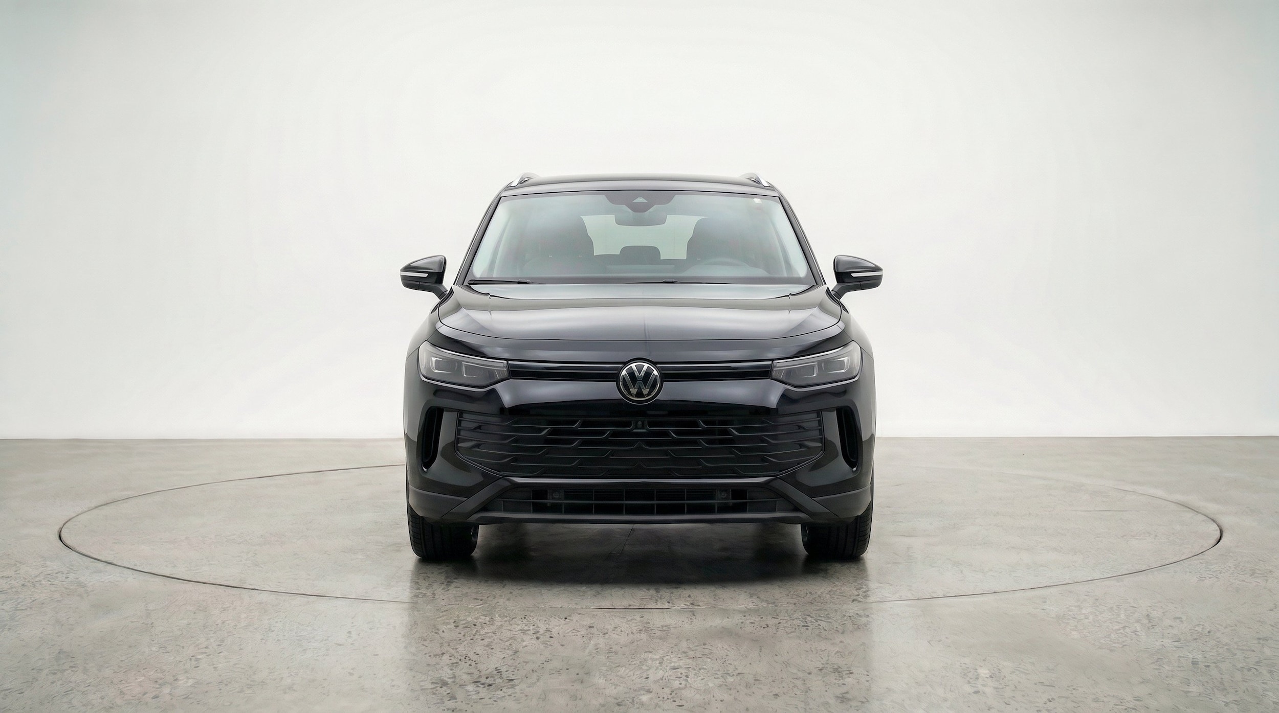 Thumbnail: 2026 Volkswagen Tiguan - 2