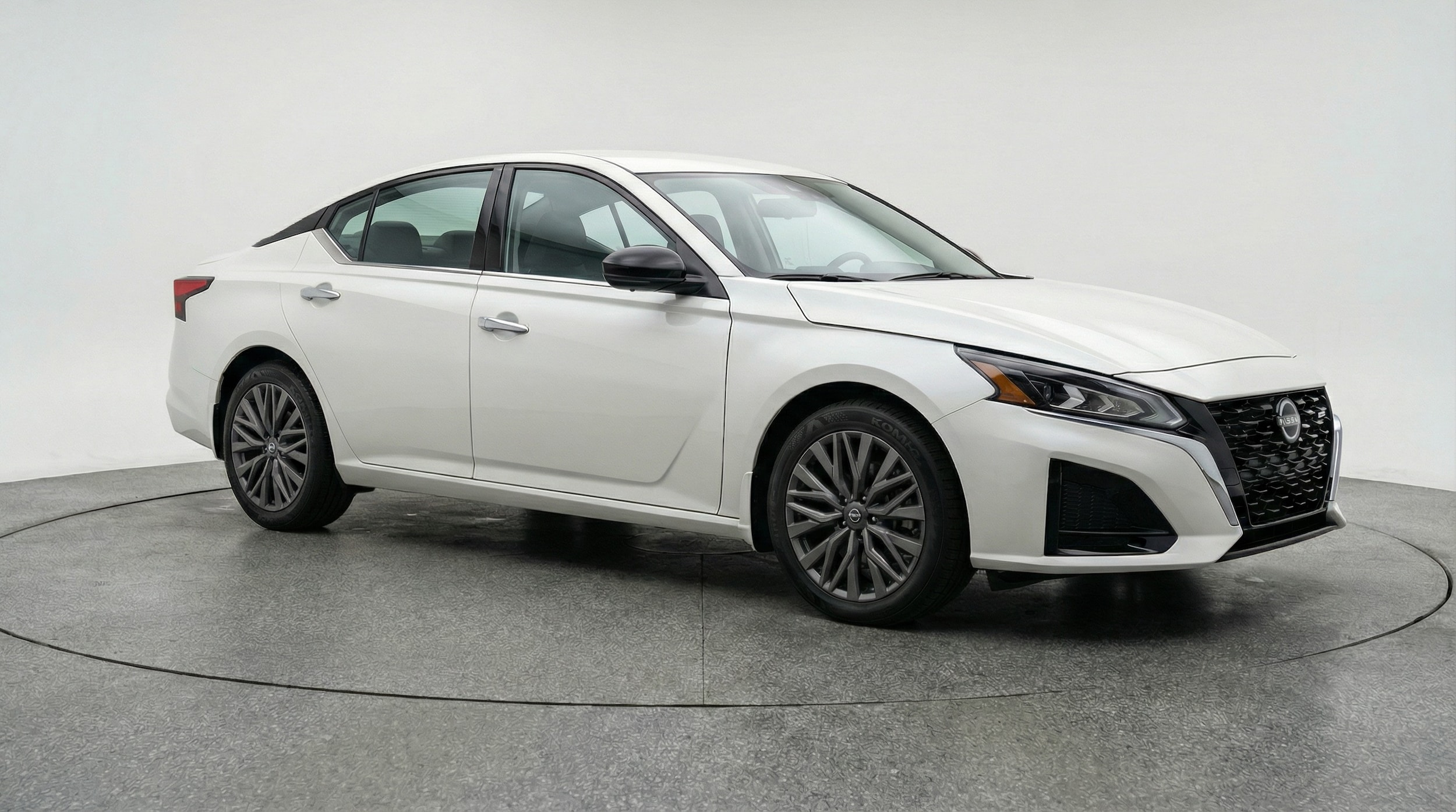 Thumbnail: 2025 Nissan Altima - 1