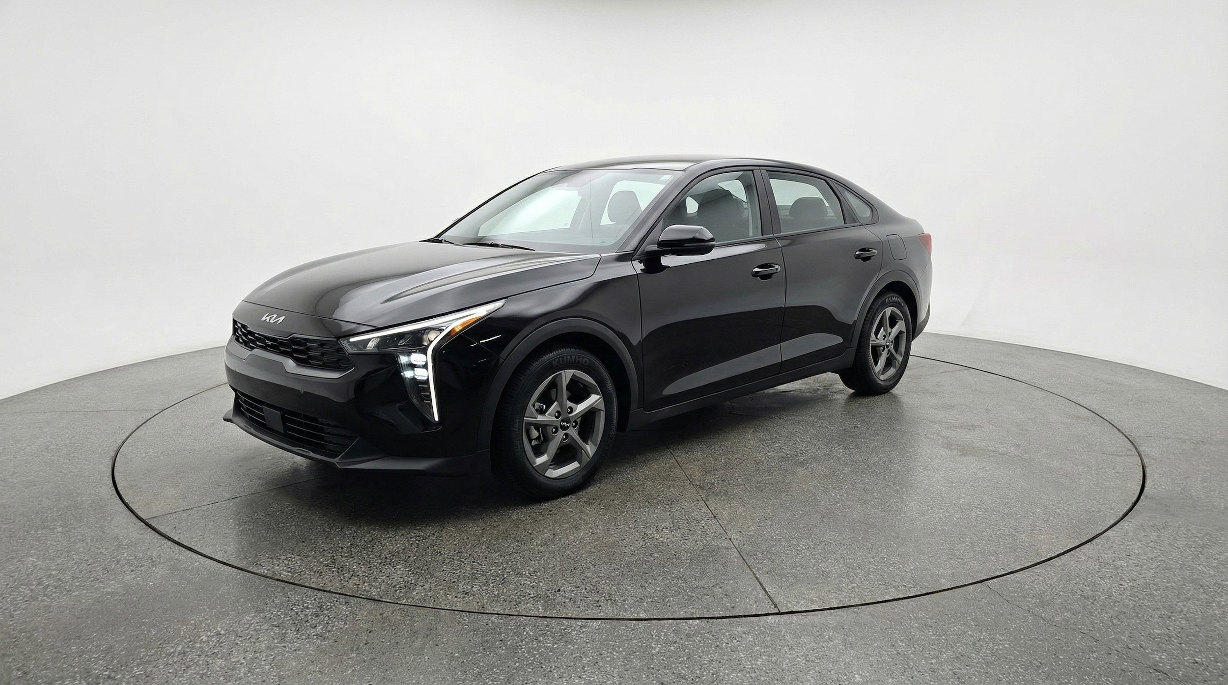 Thumbnail: 2025 Kia K4 - 3