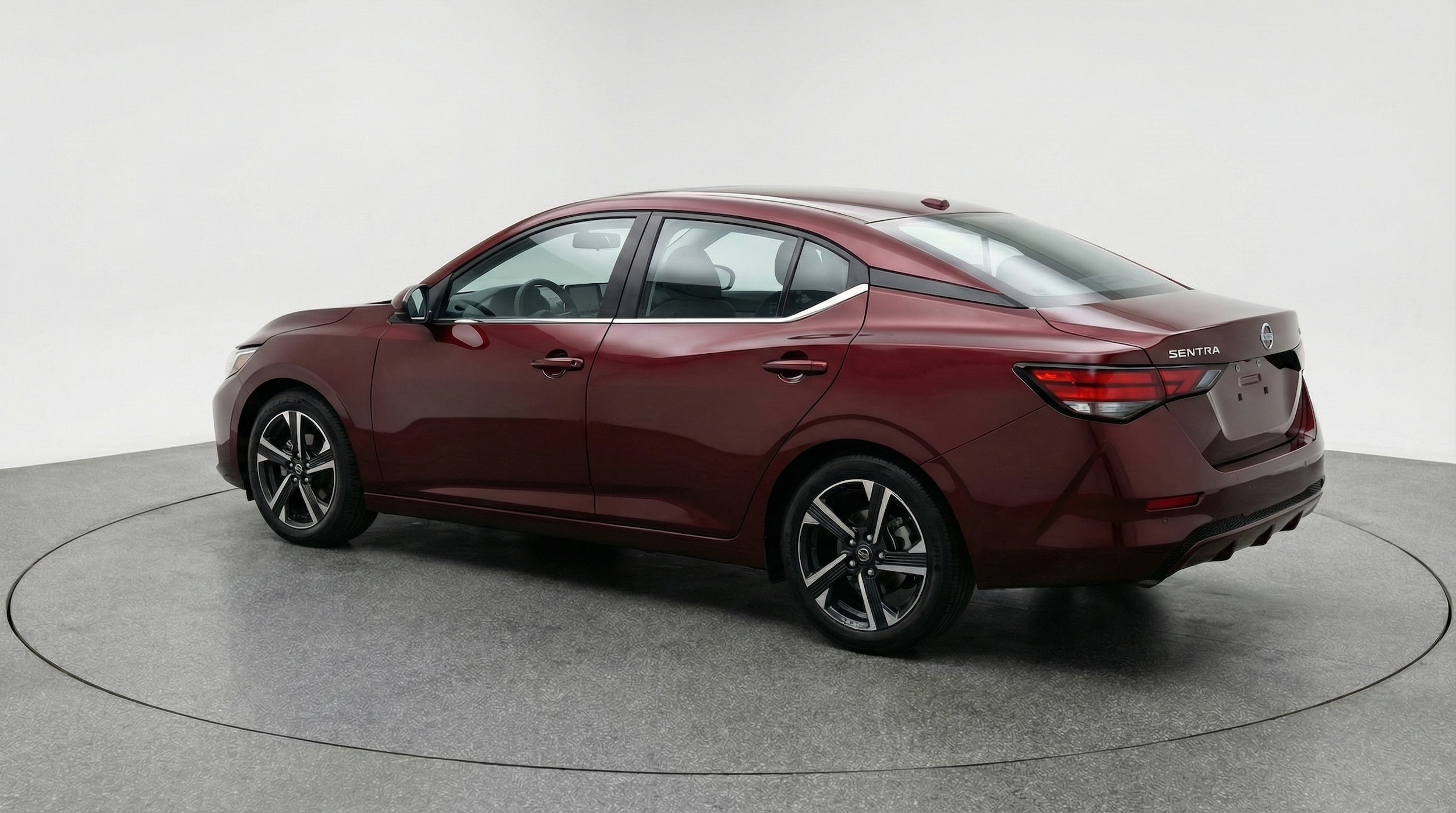 Thumbnail: 2025 Nissan Sentra - 5