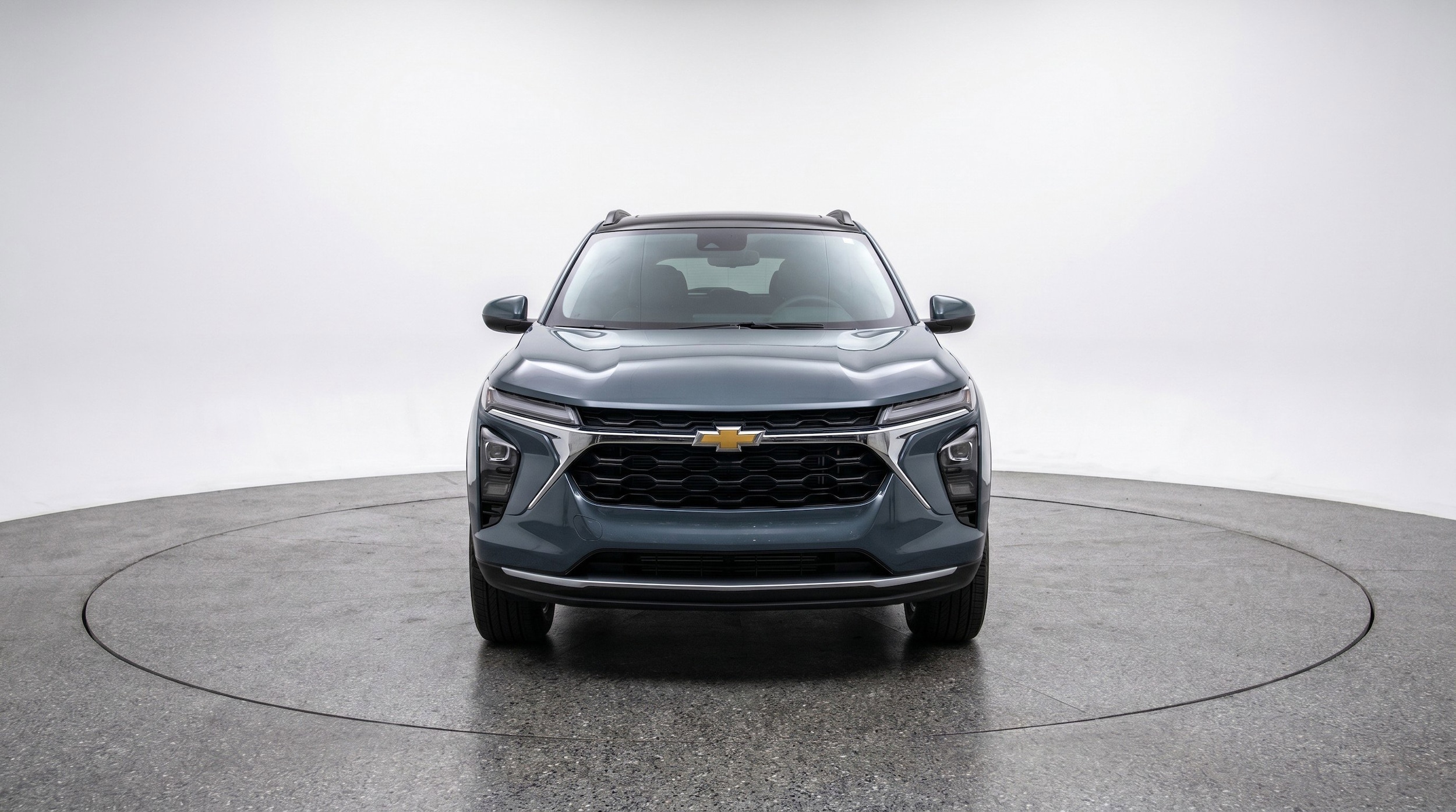 Thumbnail: 2025 Chevrolet Trax - 2
