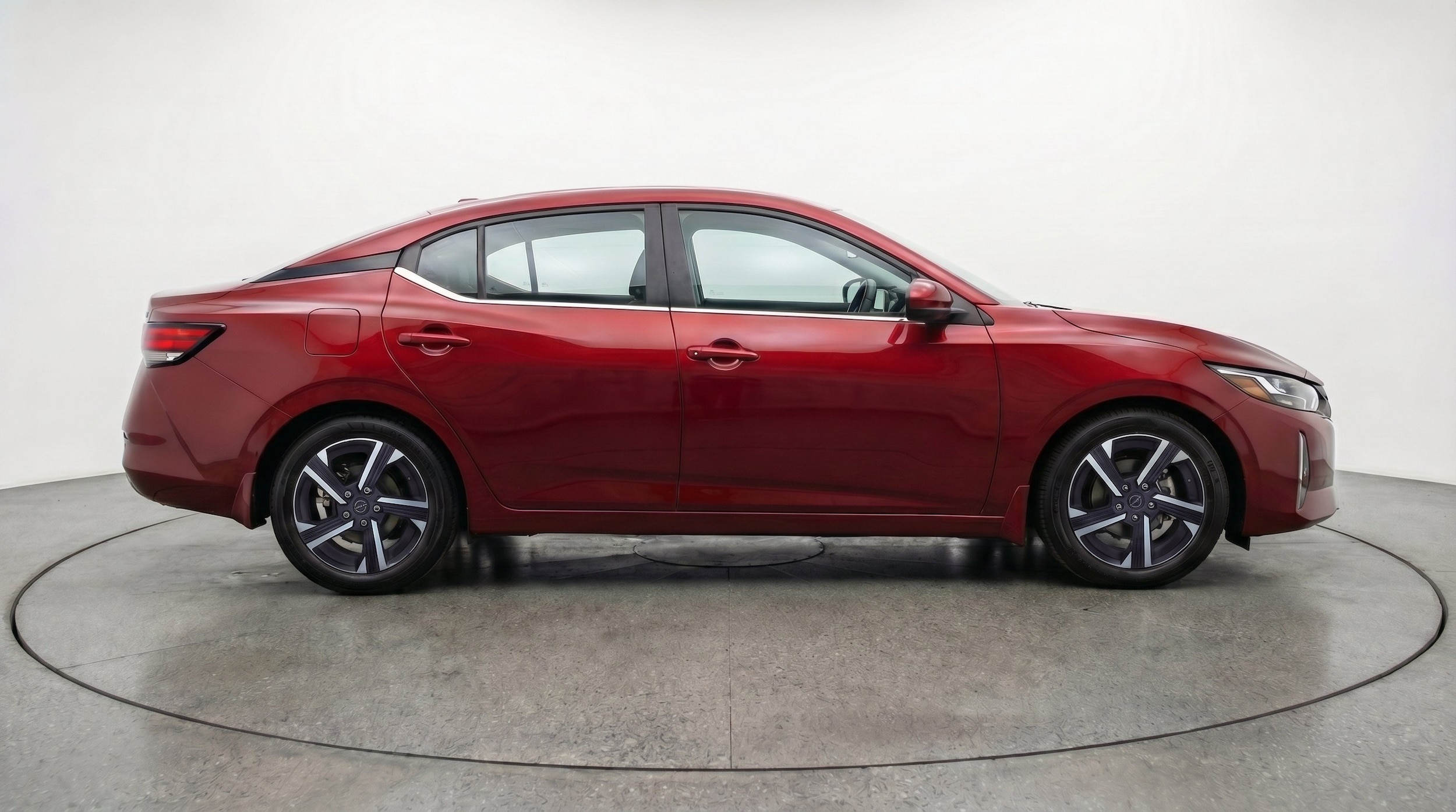 Thumbnail: 2025 Nissan Sentra - 11
