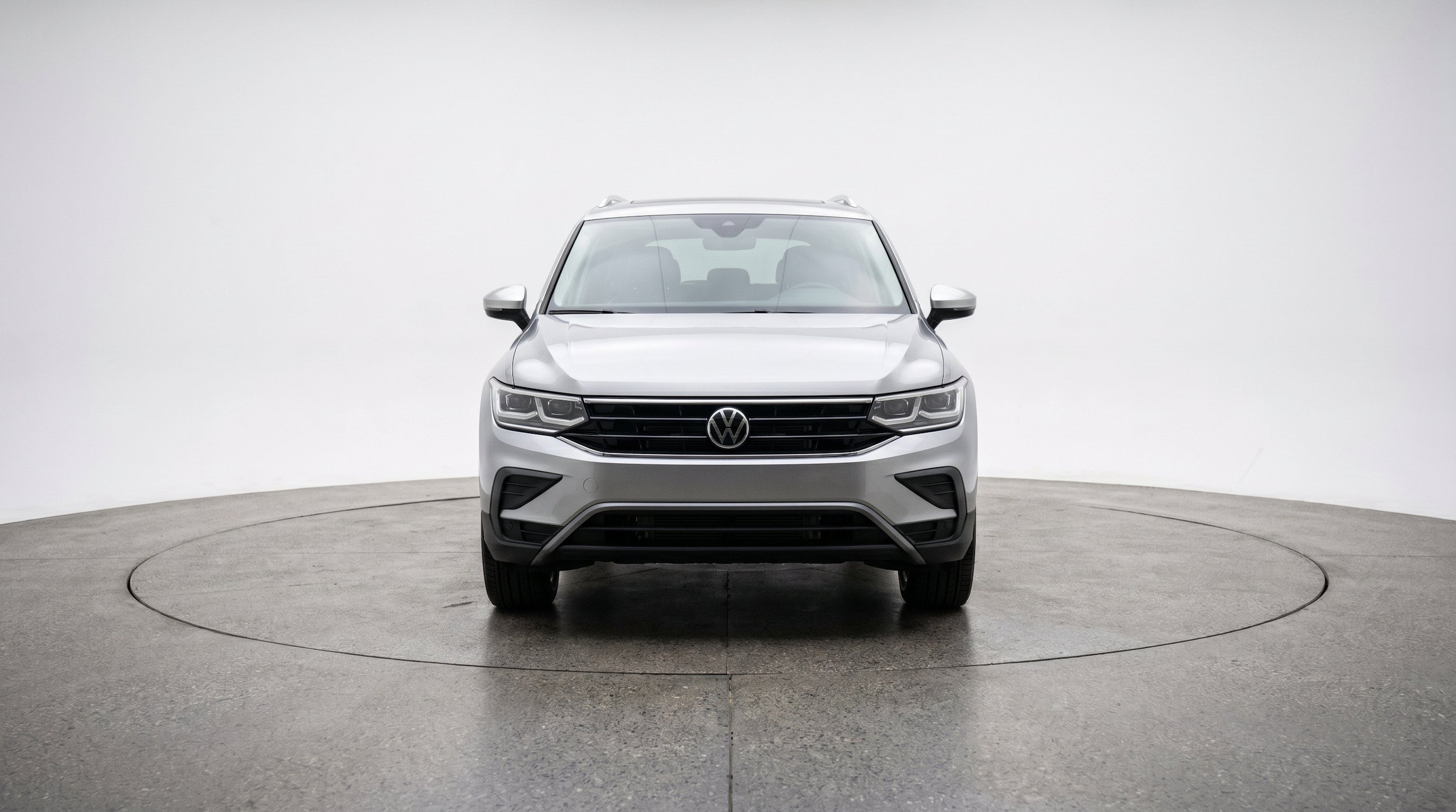 Thumbnail: 2026 Volkswagen Tiguan - 2