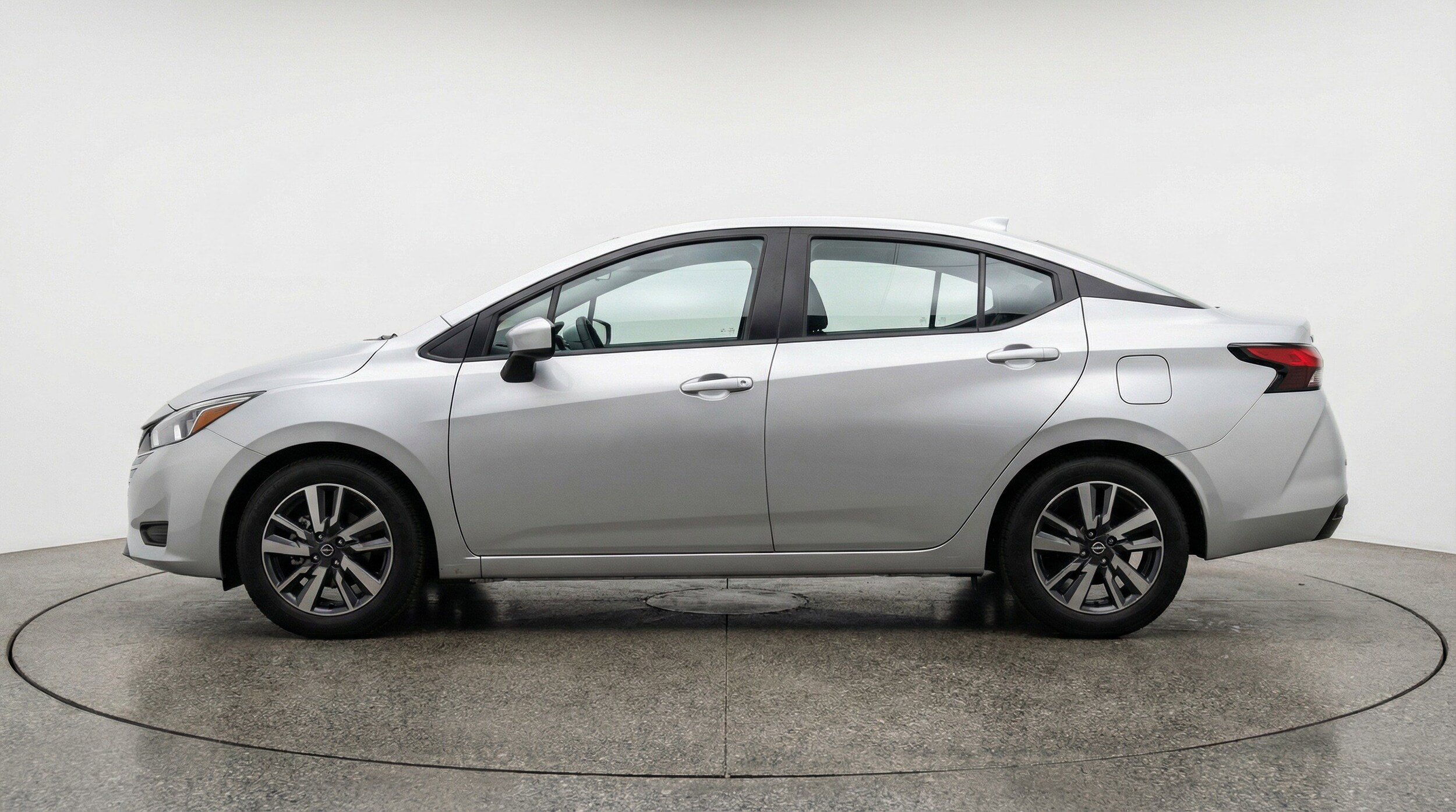 Thumbnail: 2025 Nissan Versa - 5