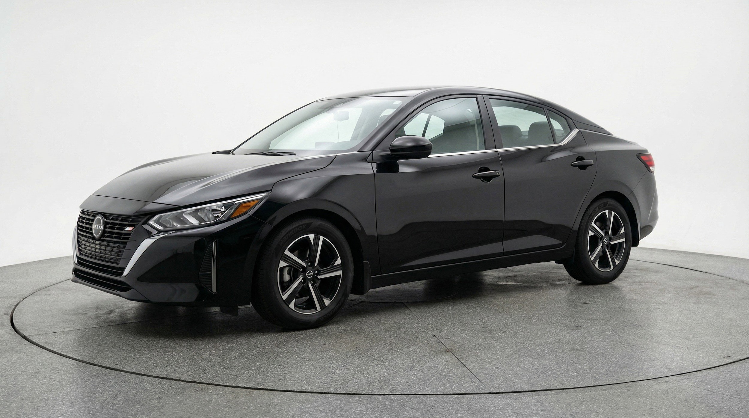 Thumbnail: 2025 Nissan Sentra - 3