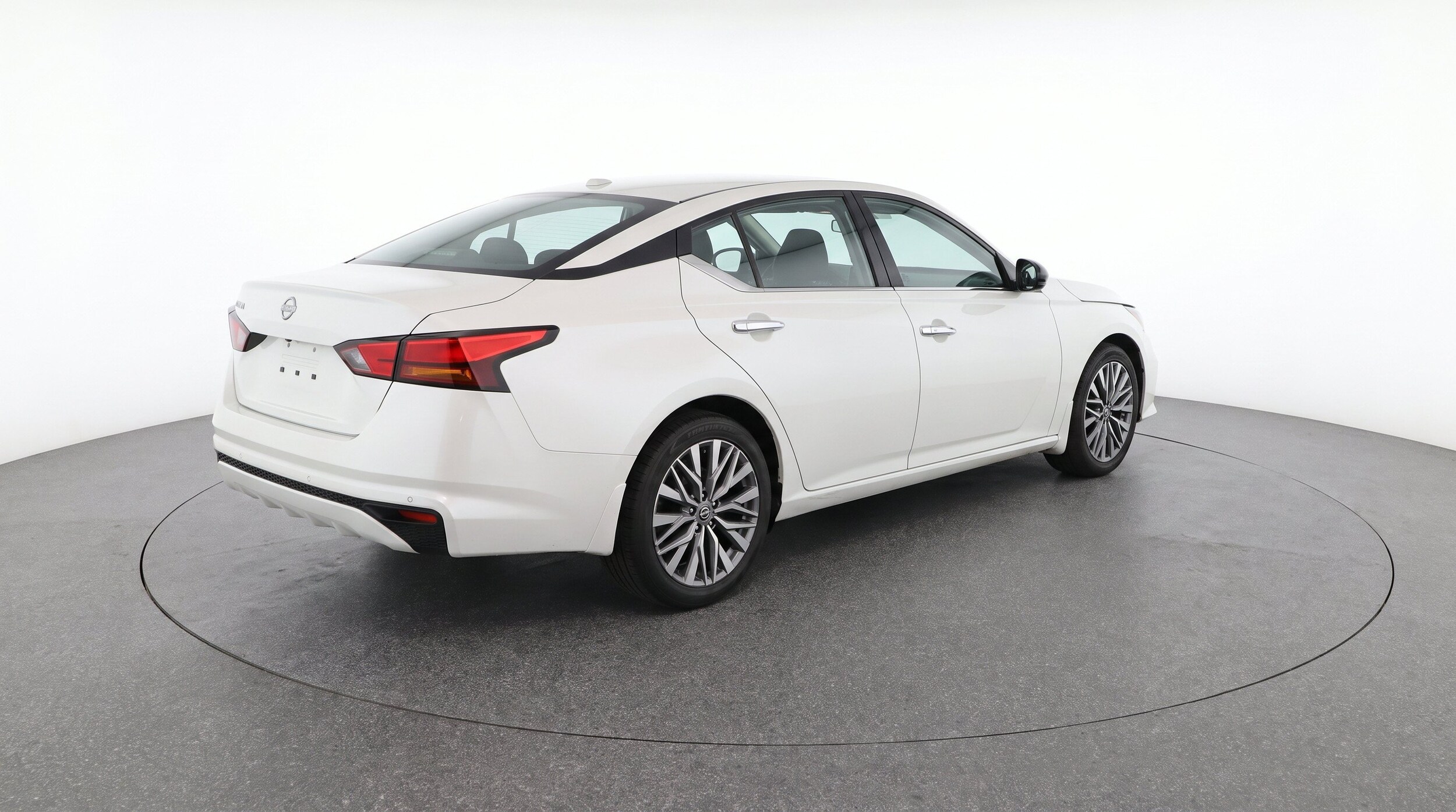 Thumbnail: 2025 Nissan Altima - 9