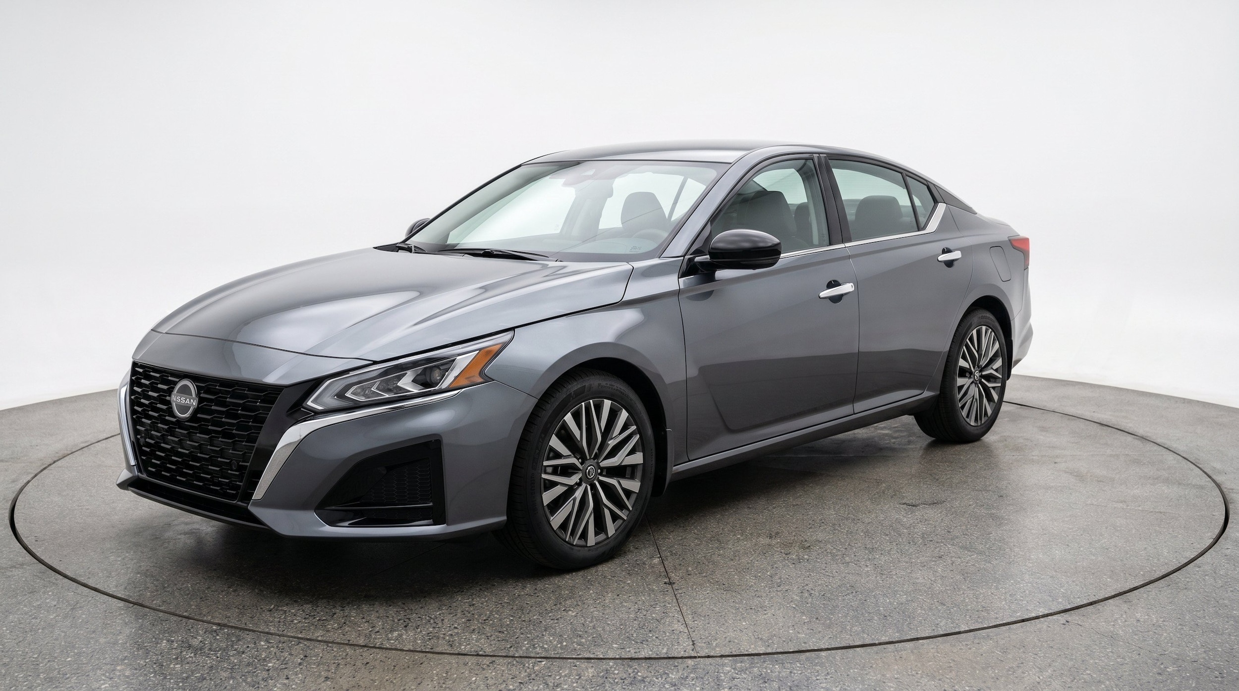 Thumbnail: 2025 Nissan Altima - 3