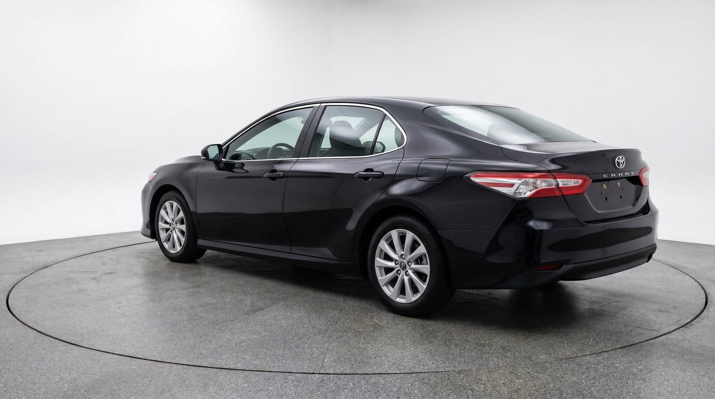 Thumbnail: 2025 Toyota Camry - 6