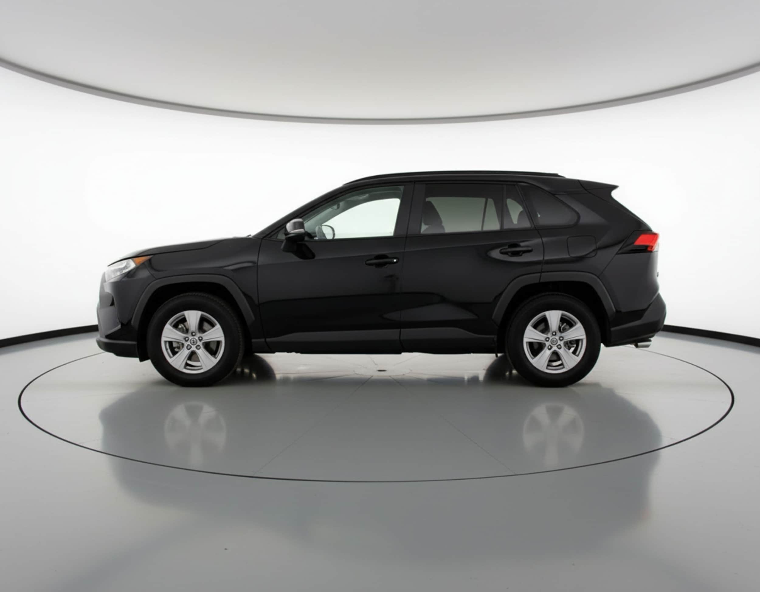 Thumbnail: 2025 Toyota RAV4 - 4