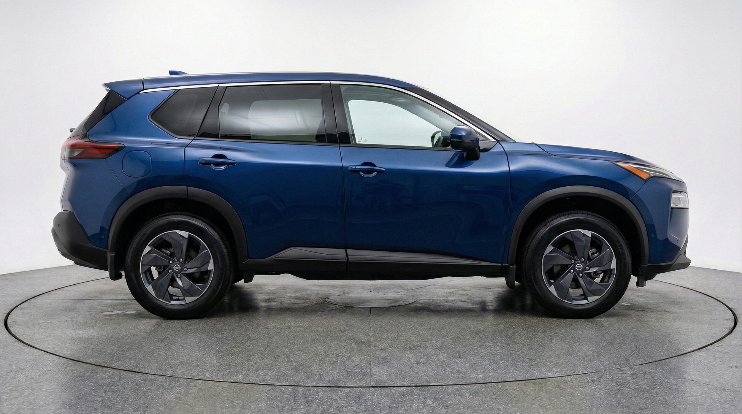 Thumbnail: 2025 Nissan Rogue - 8