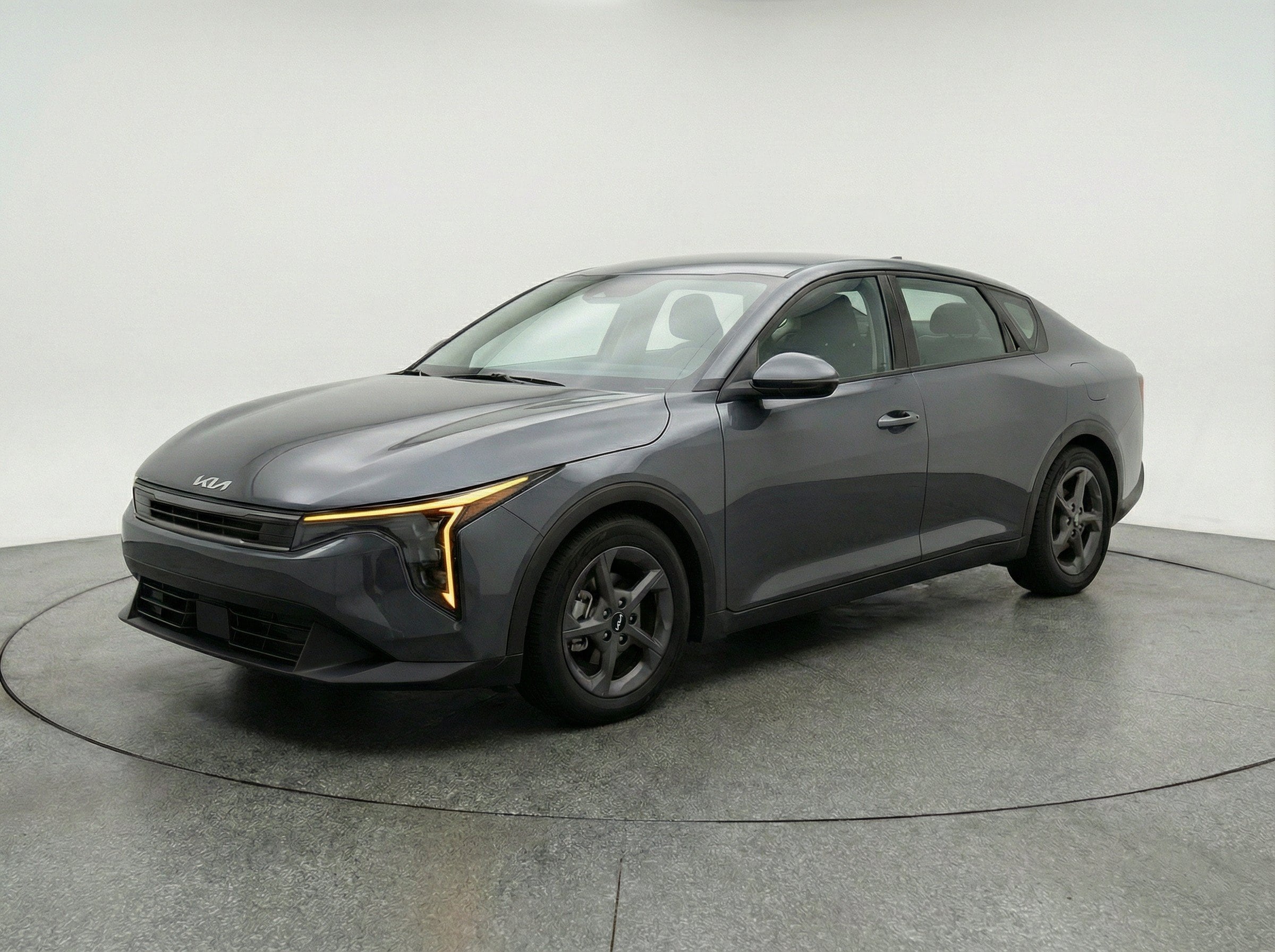 Thumbnail: 2025 Kia K4 - 3