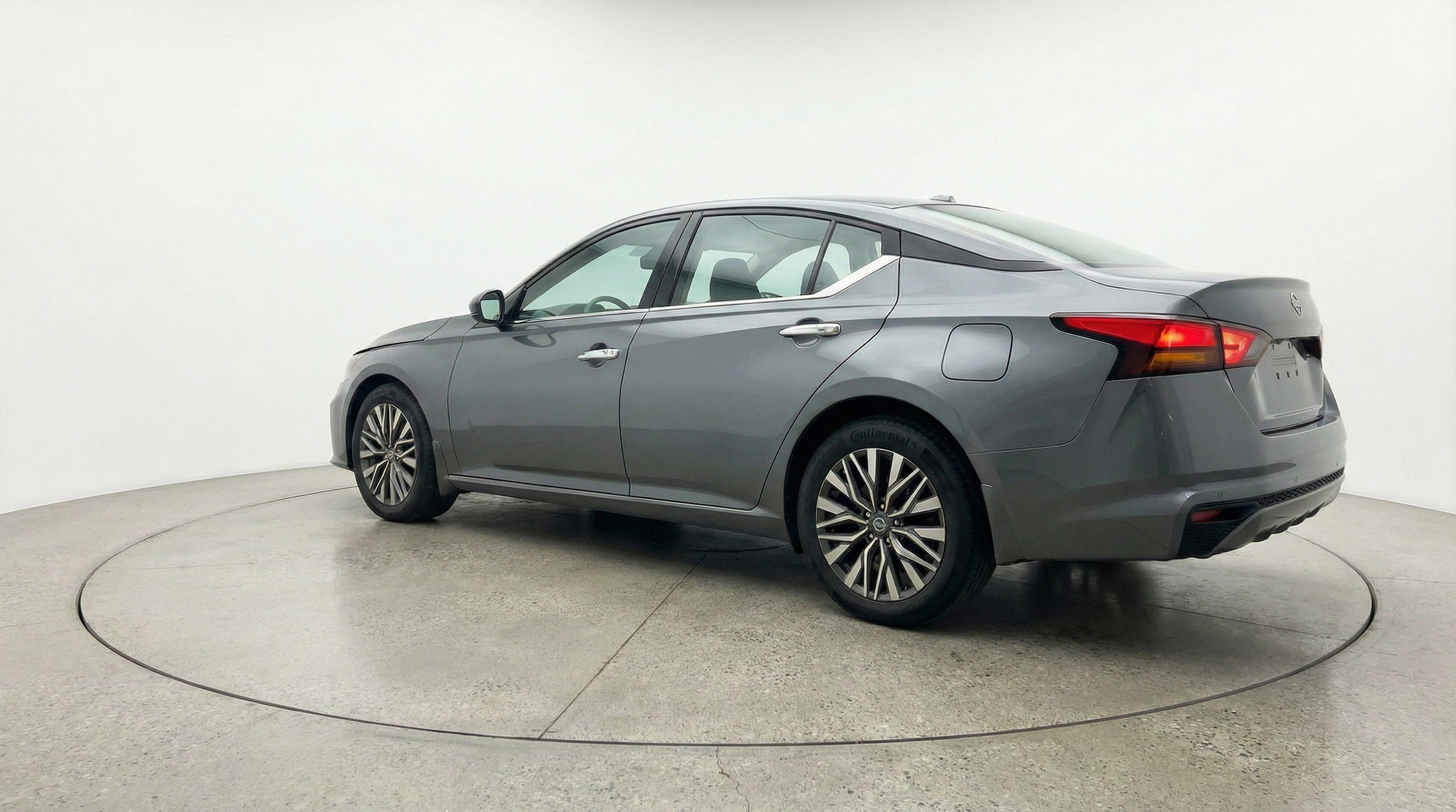 Thumbnail: 2025 Nissan Altima - 6