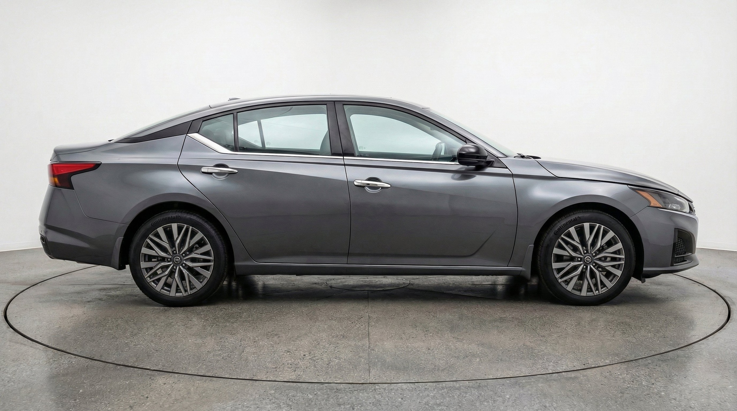 Thumbnail: 2025 Nissan Altima - 11