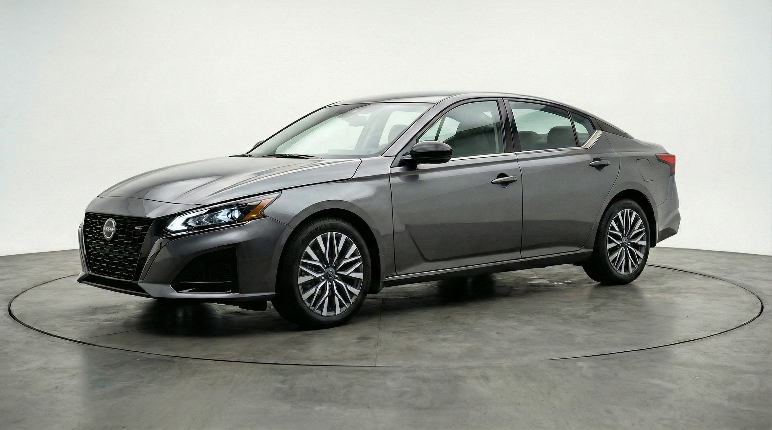 Thumbnail: 2025 Nissan Altima - 3