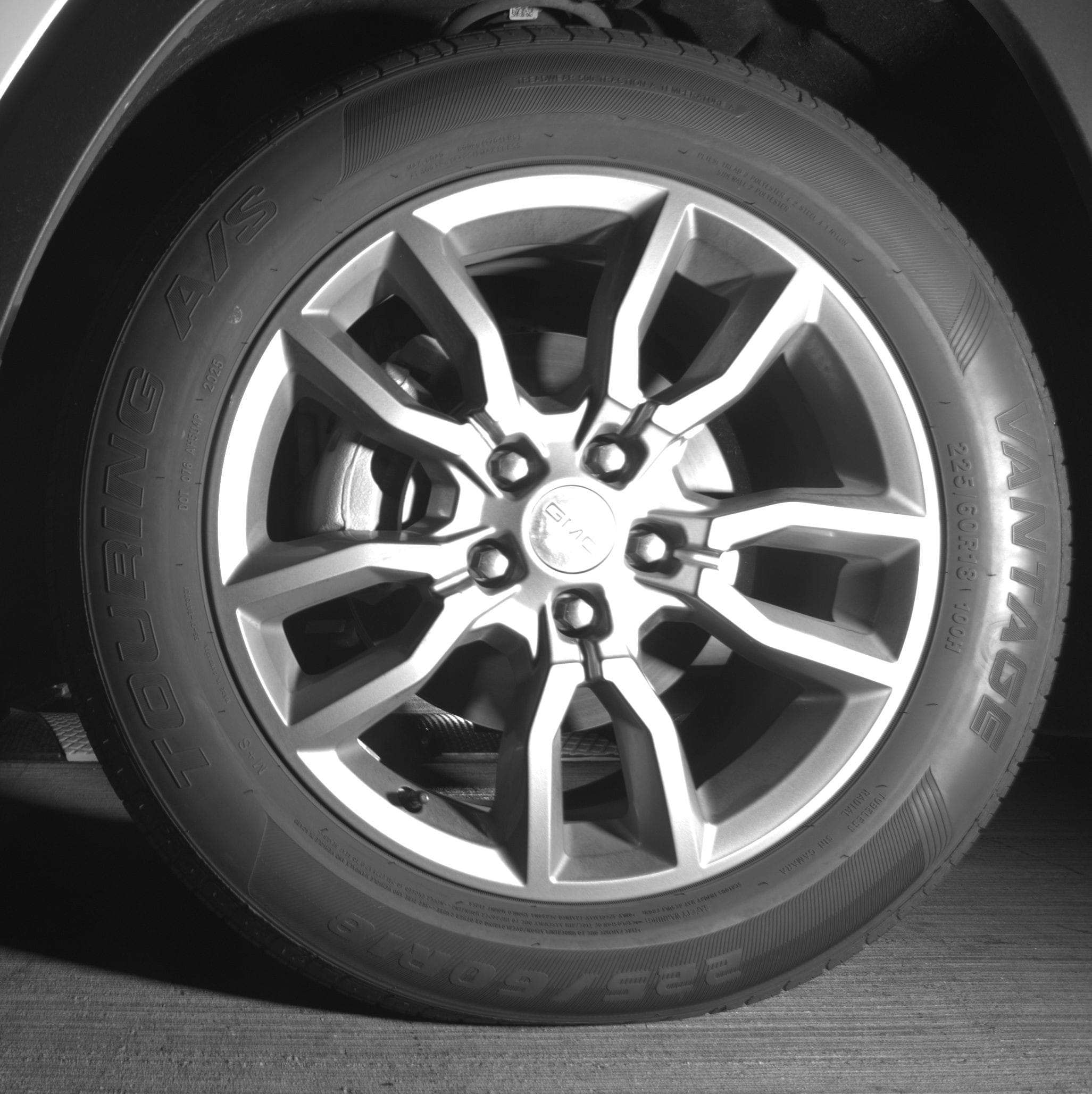 Thumbnail: 2024 GMC Terrain - 9