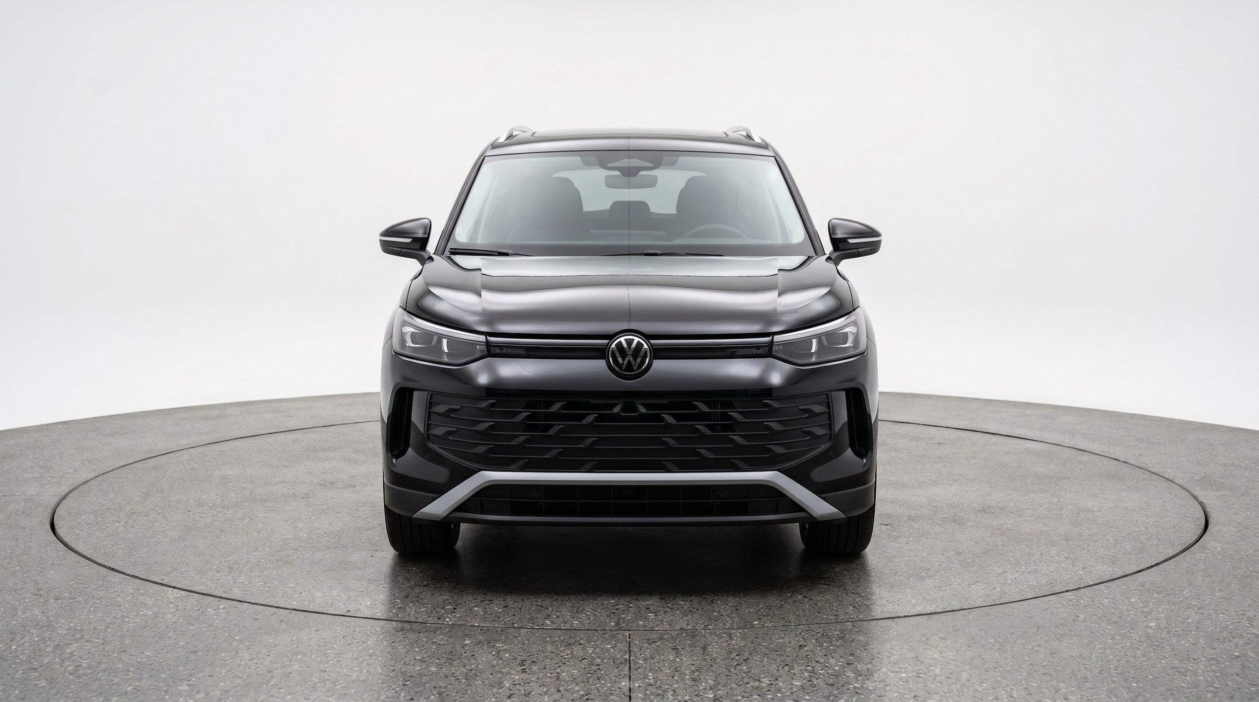 Thumbnail: 2026 Volkswagen Tiguan - 2