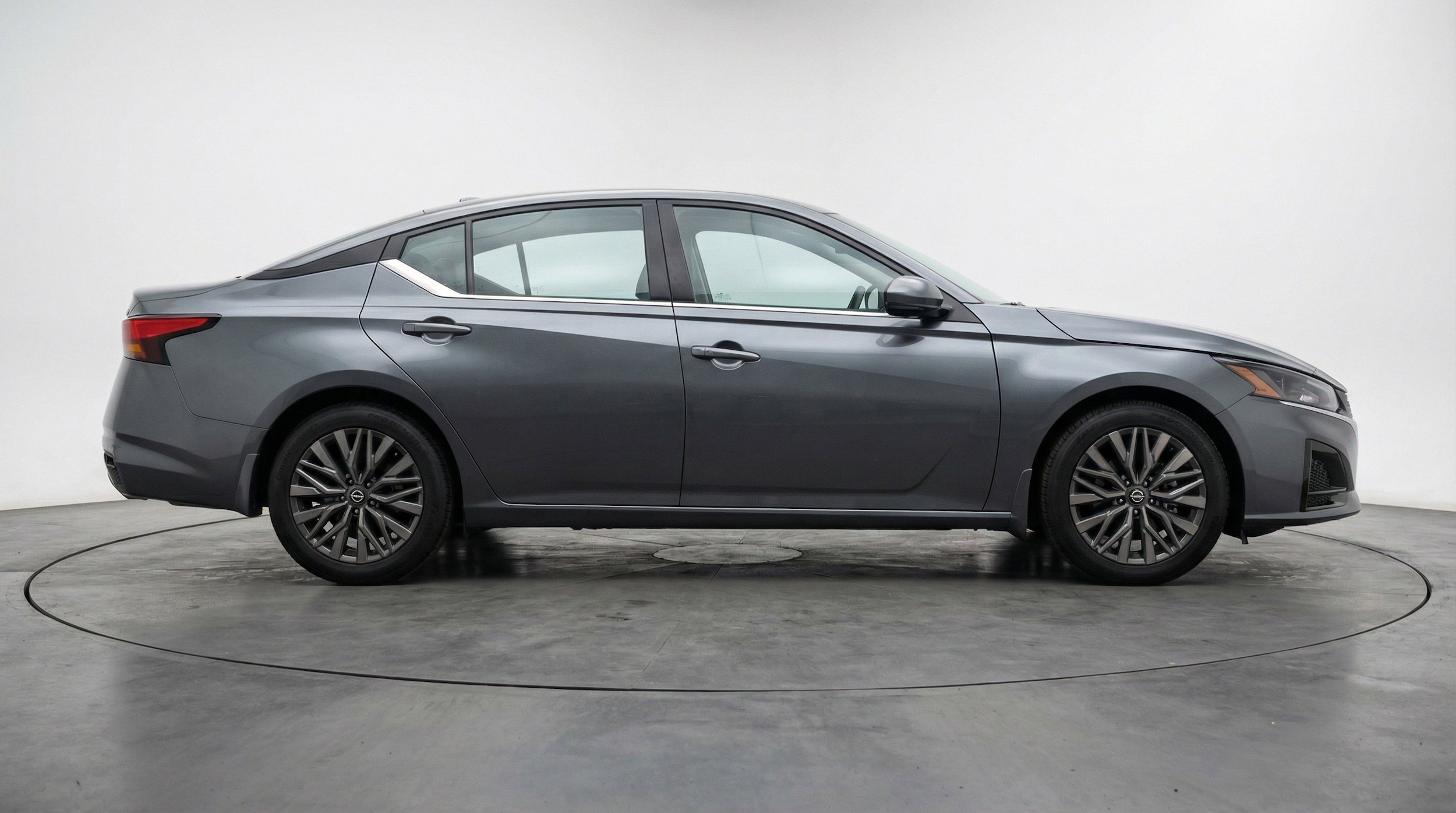 Thumbnail: 2025 Nissan Altima - 11