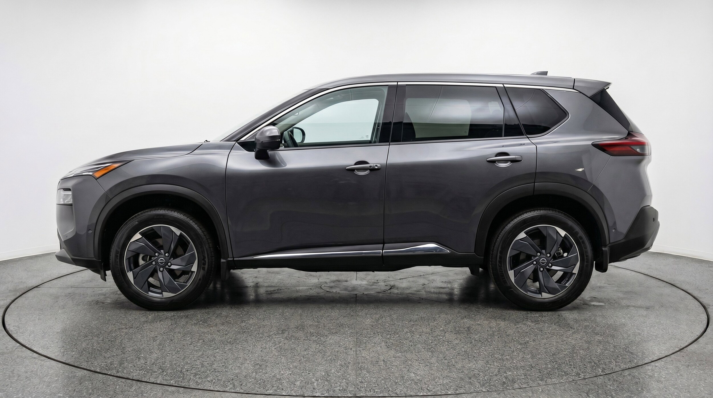 Thumbnail: 2025 Nissan Rogue - 5