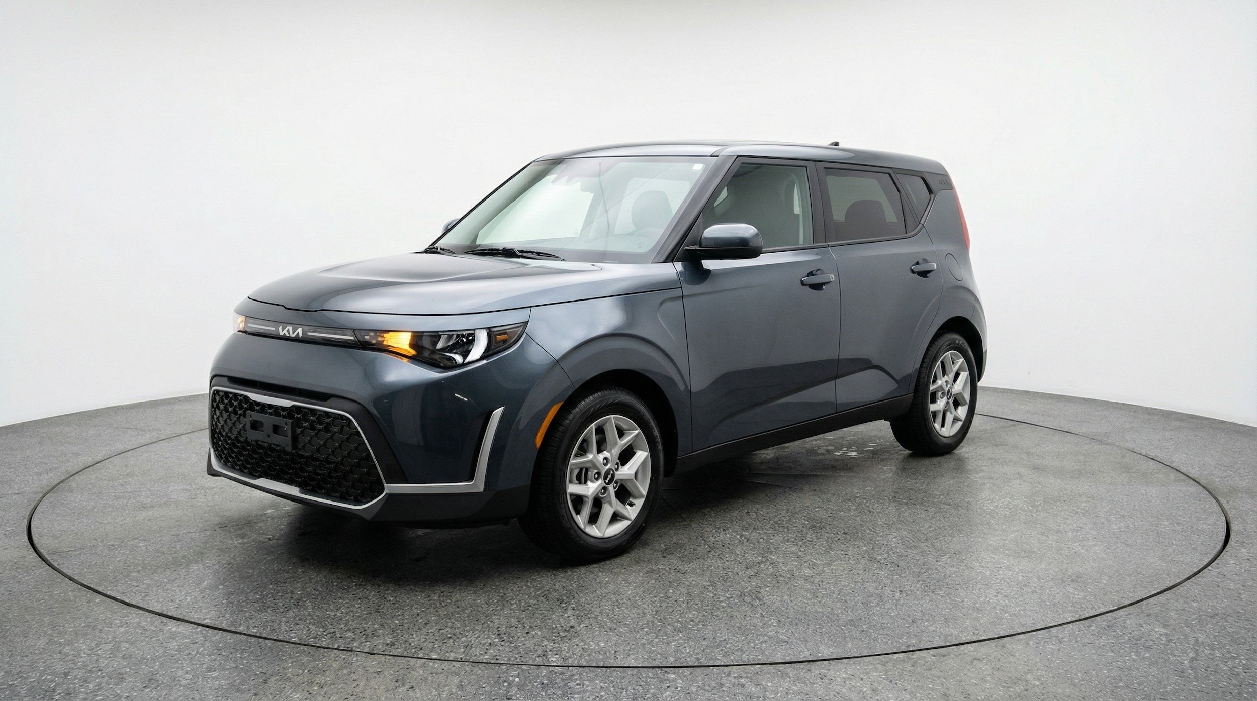 Thumbnail: 2025 Kia Soul - 3