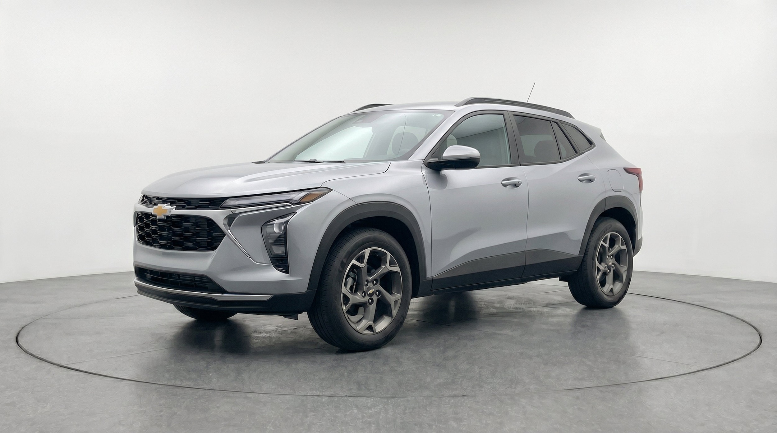 Thumbnail: 2025 Chevrolet Trax - 3