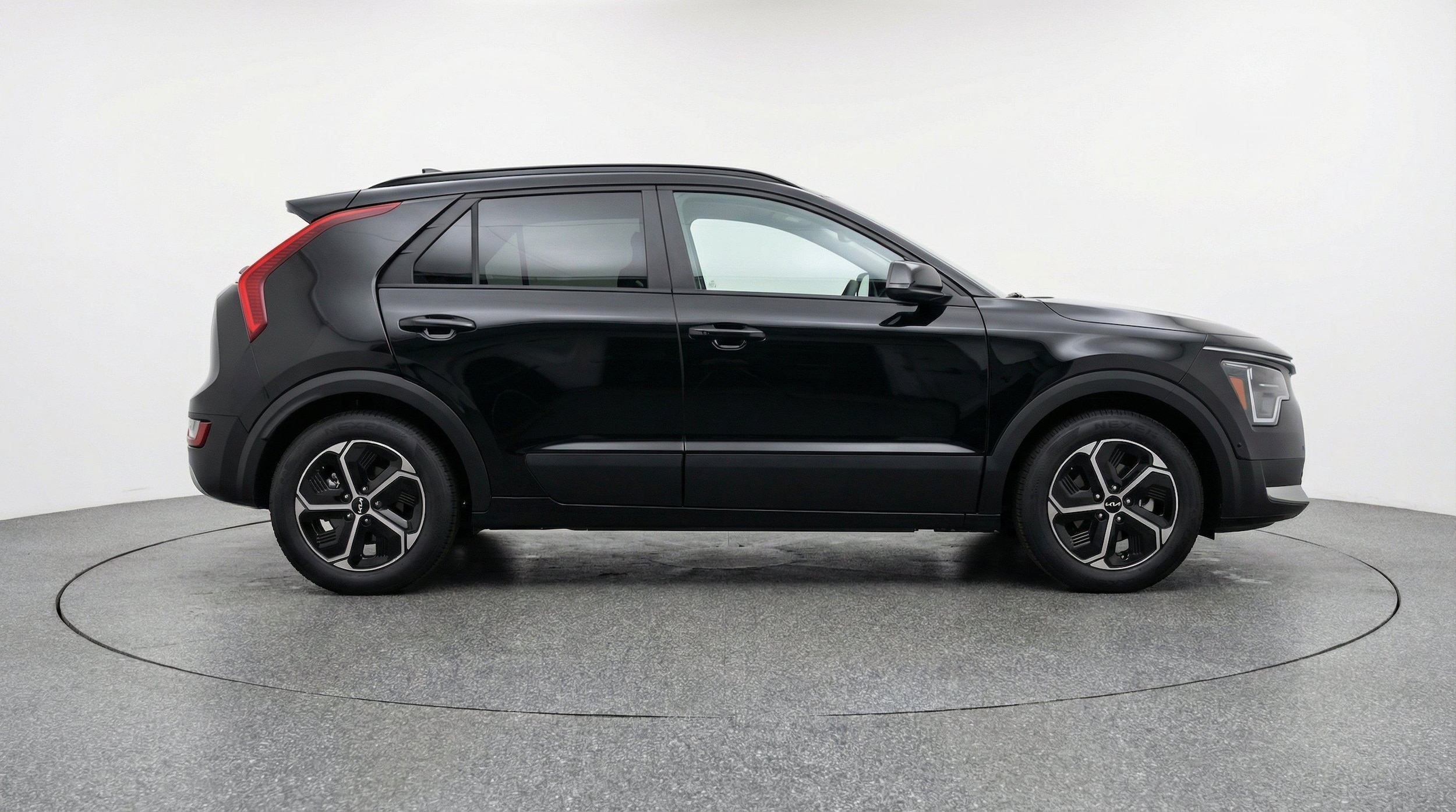 Thumbnail: 2026 Kia Niro - 11