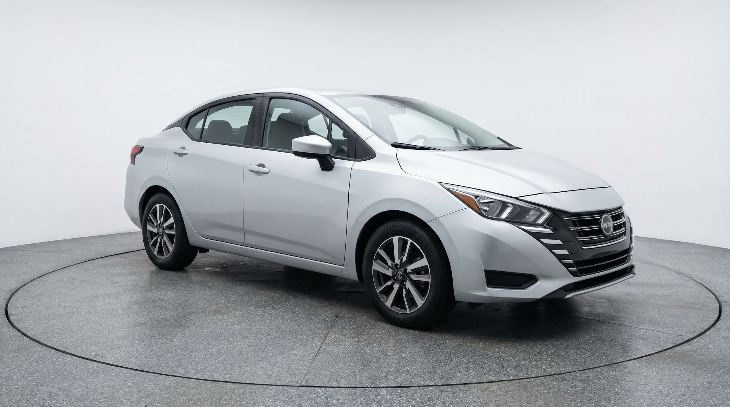 2025 Nissan Versa Sedan SV