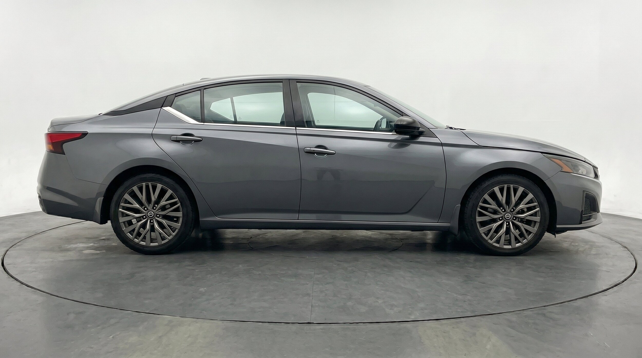 Thumbnail: 2025 Nissan Altima - 11