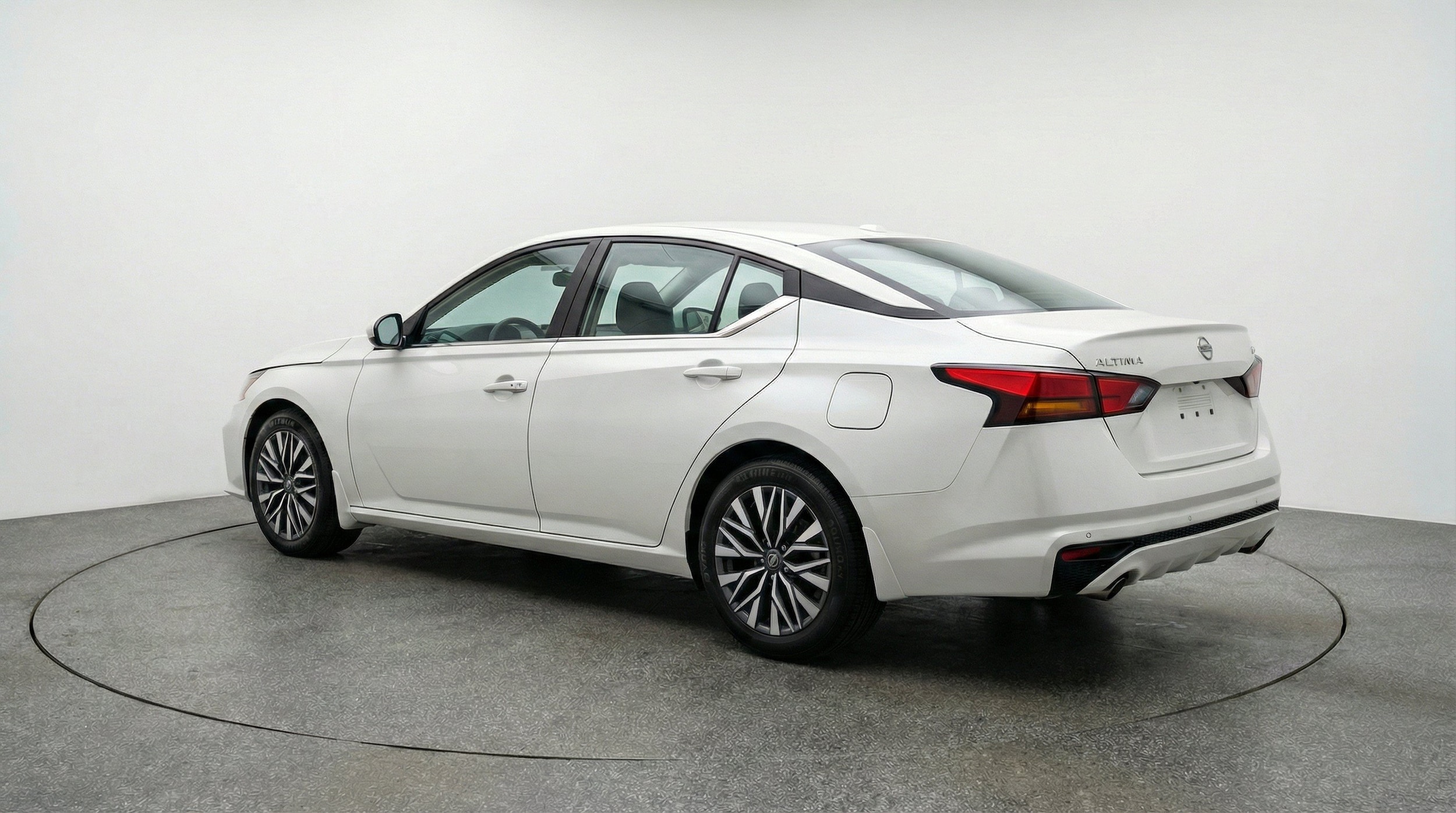 Thumbnail: 2025 Nissan Altima - 6