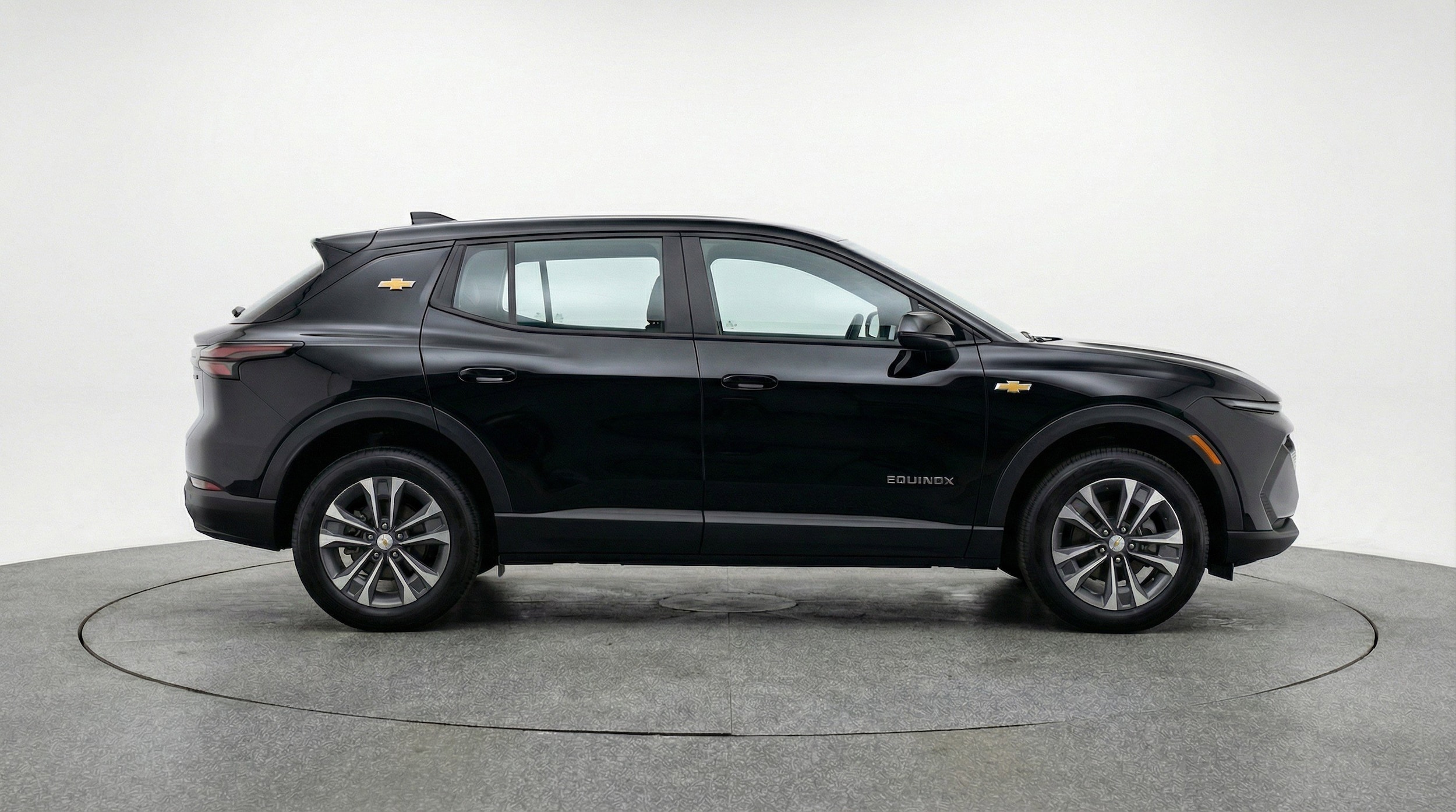 Thumbnail: 2025 Chevrolet Equinox - 11