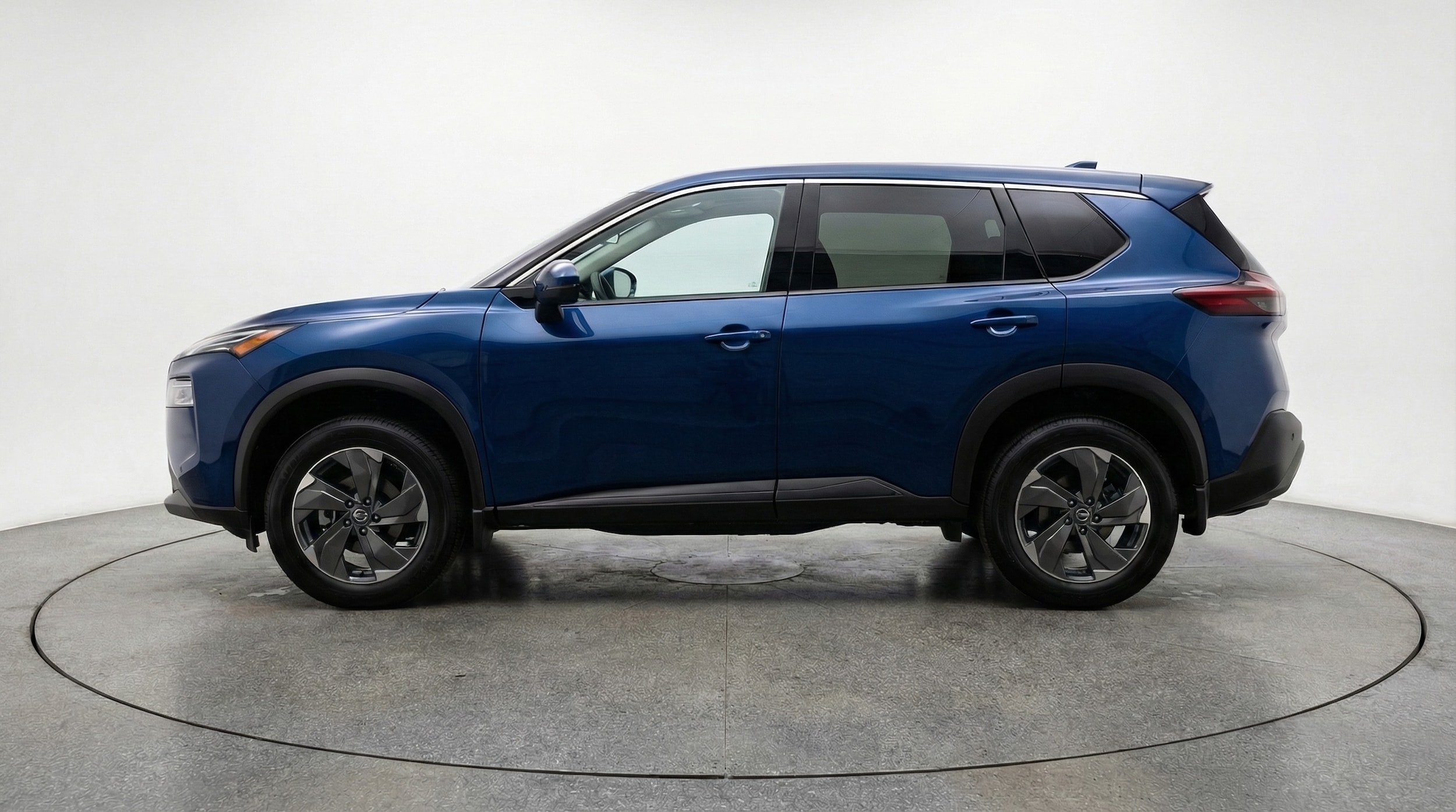 Thumbnail: 2025 Nissan Rogue - 4