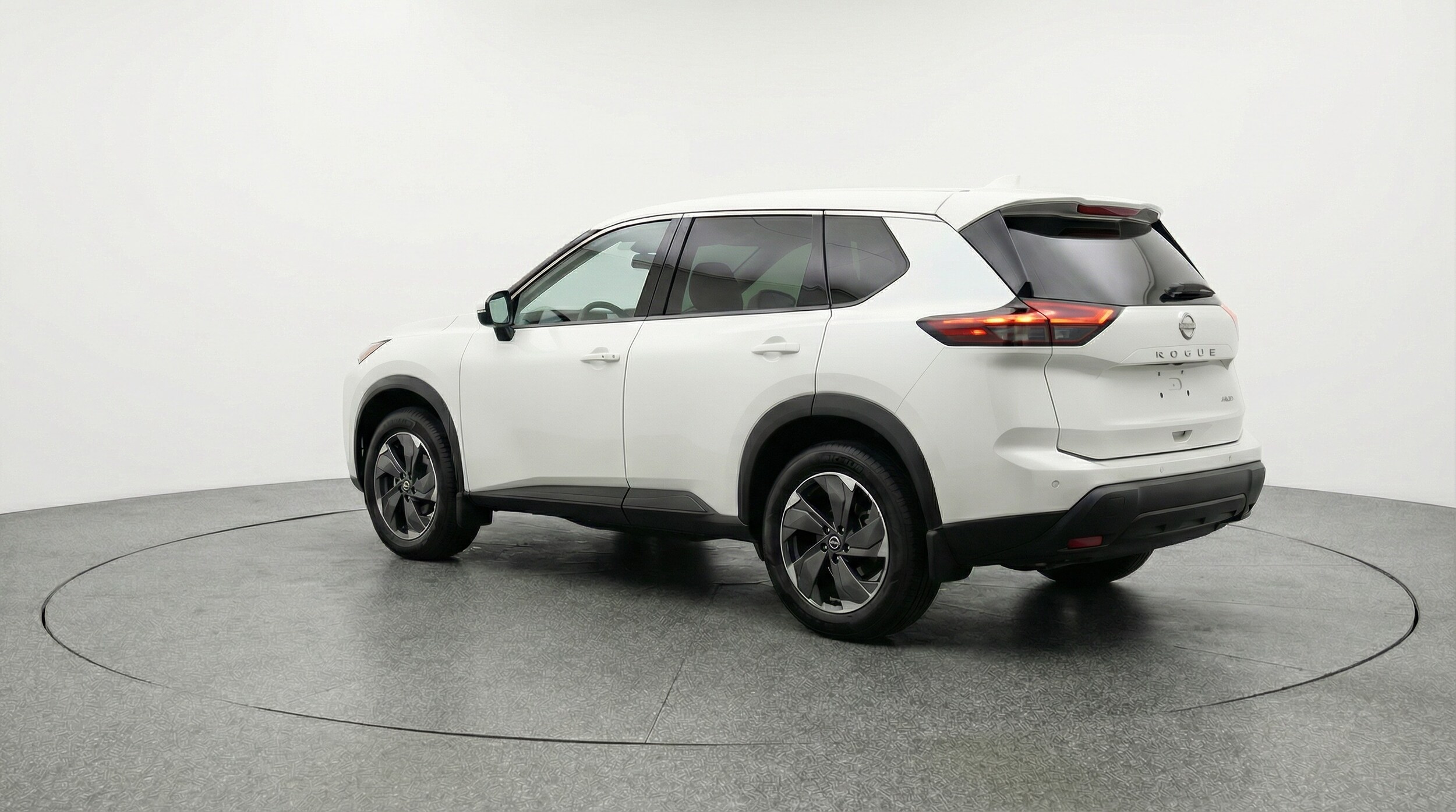 Thumbnail: 2025 Nissan Rogue - 5
